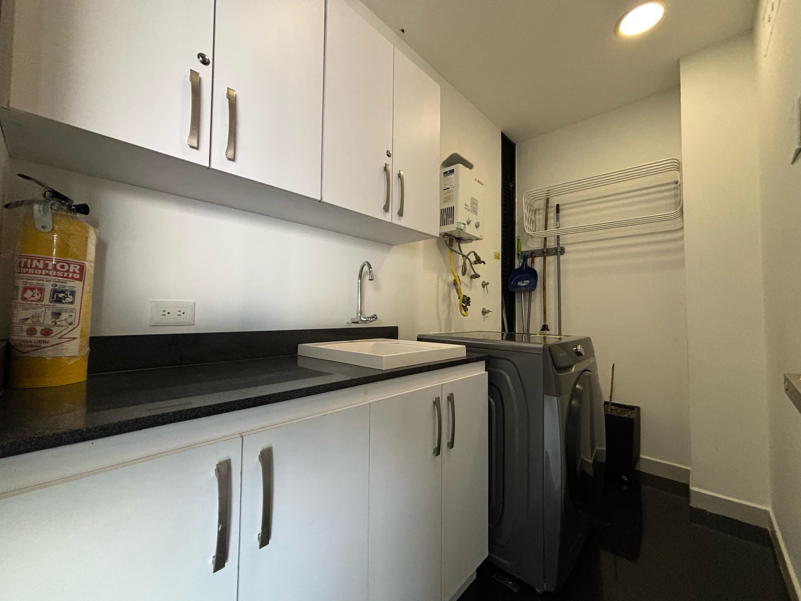 Apartamento en arriendo en San Lucas, El Poblado, Medellín — foto 5 de 18