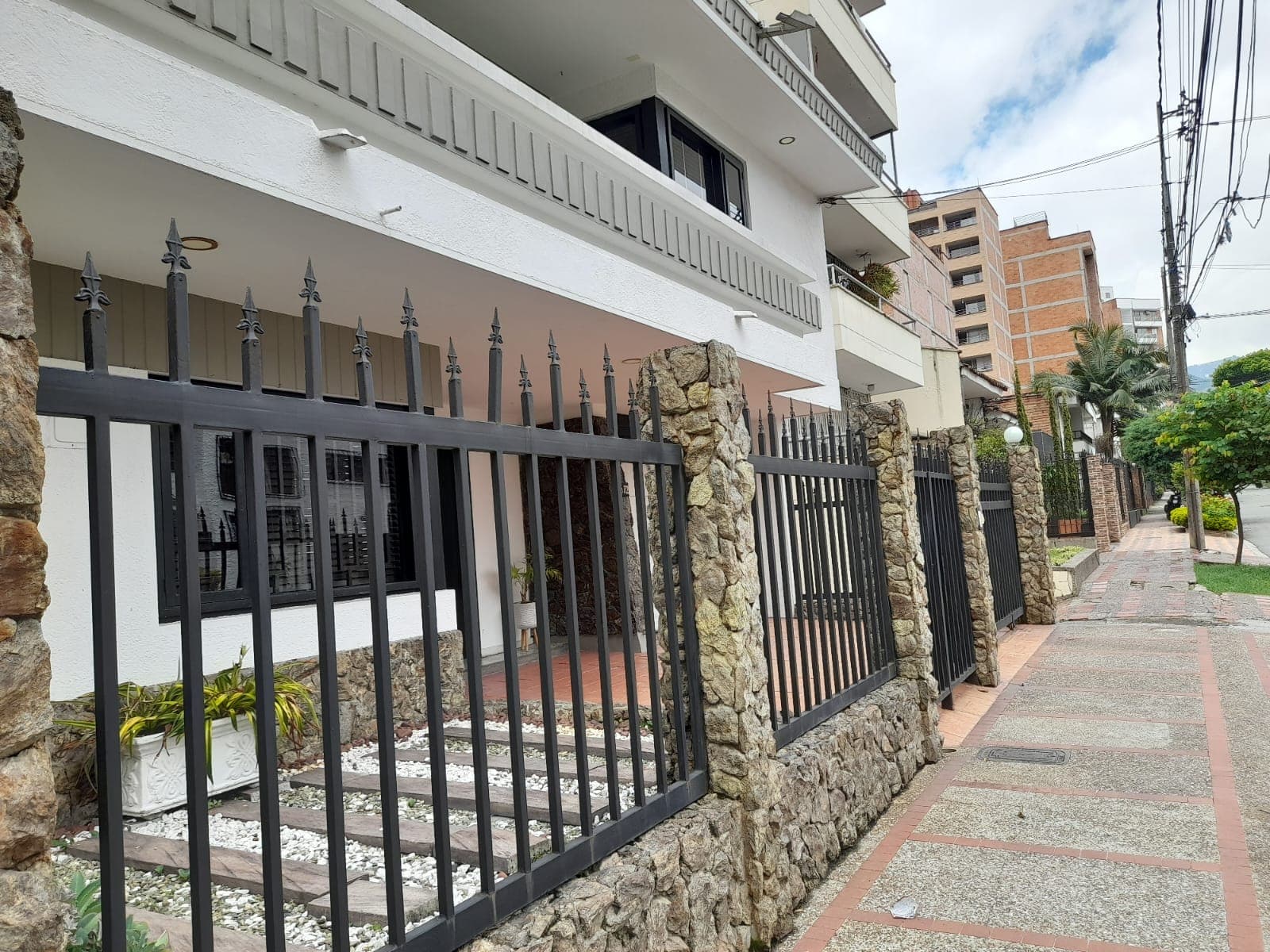 Casa Comercial en arriendo en Alameda, Laureles, Medellín — foto 5 de 20