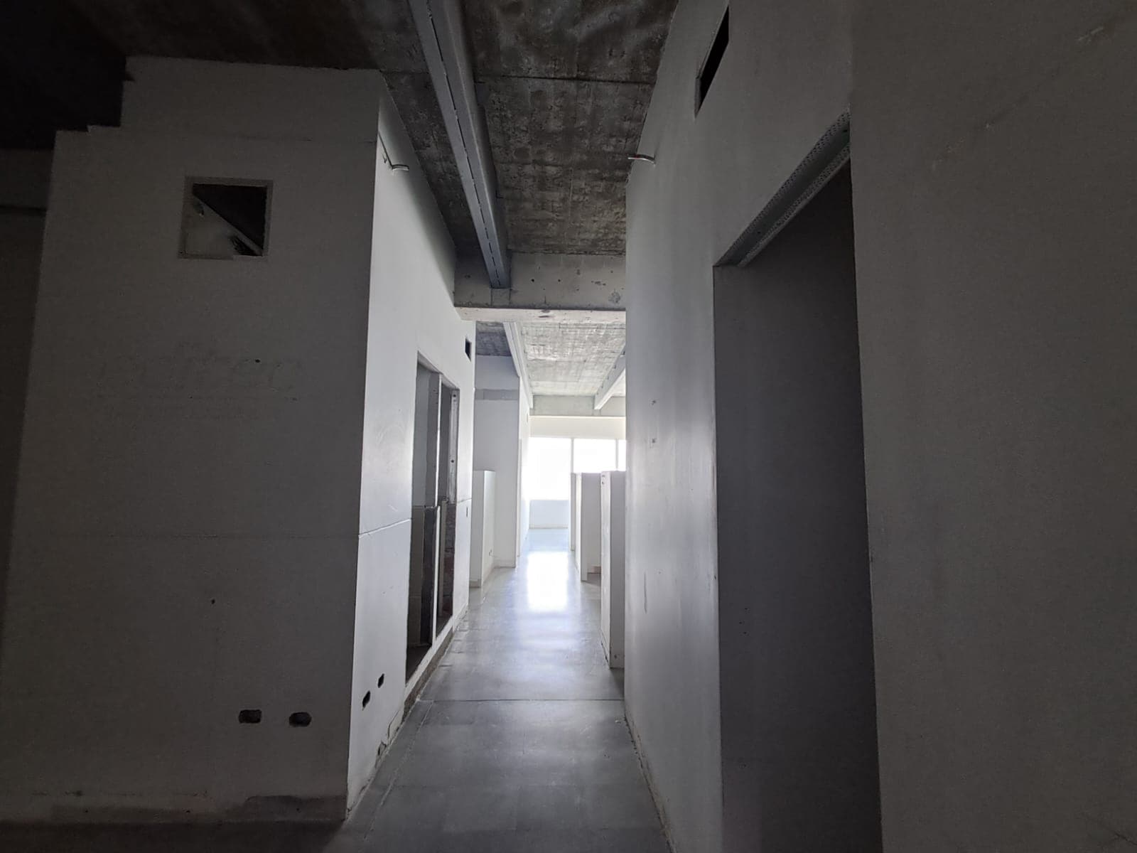 Oficina en arriendo en El Carmelo, Sabaneta — foto 3 de 20