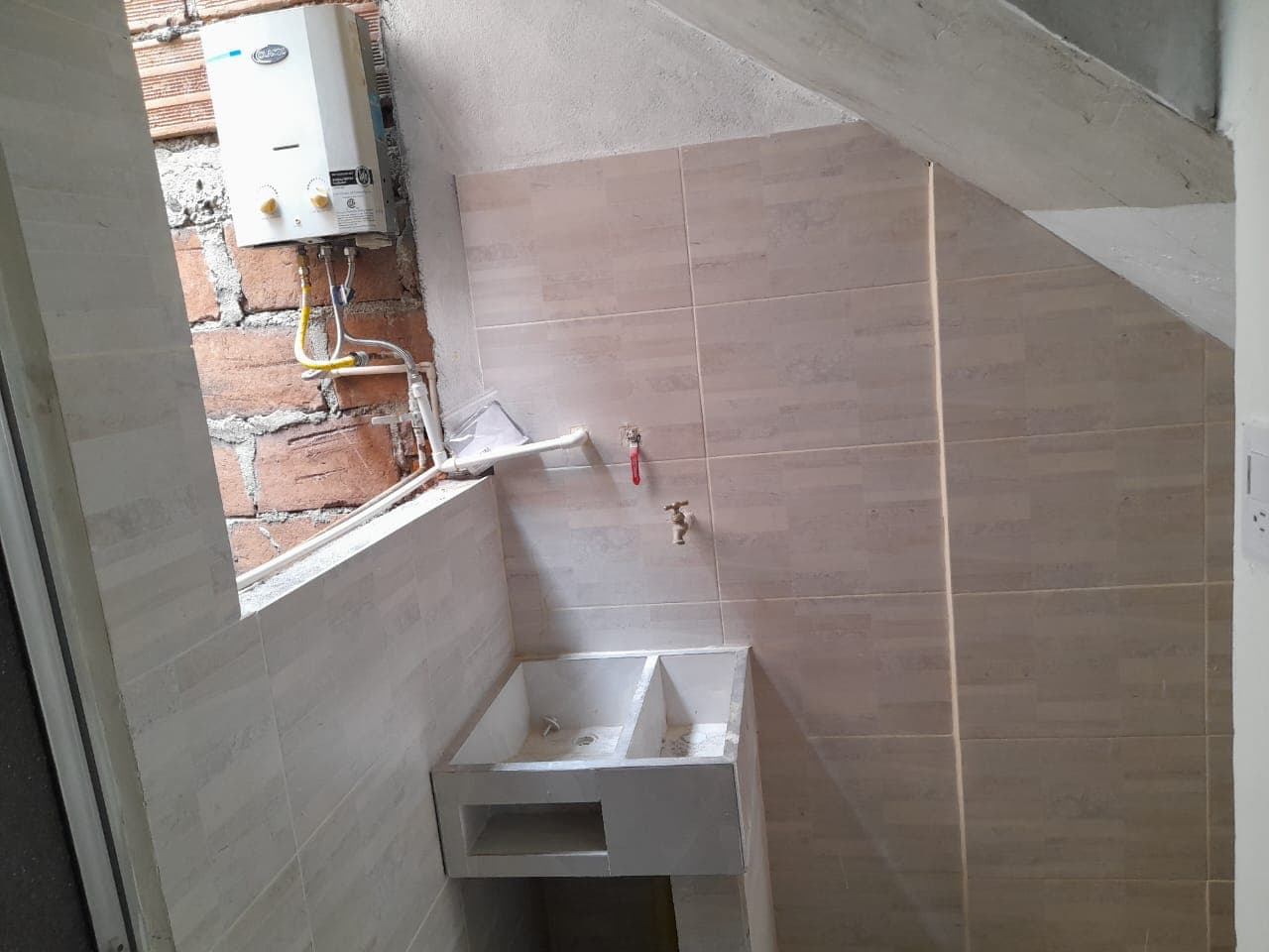 Casa Vivienda en arriendo en Santa Lucía, La America, Medellín — foto 5 de 20