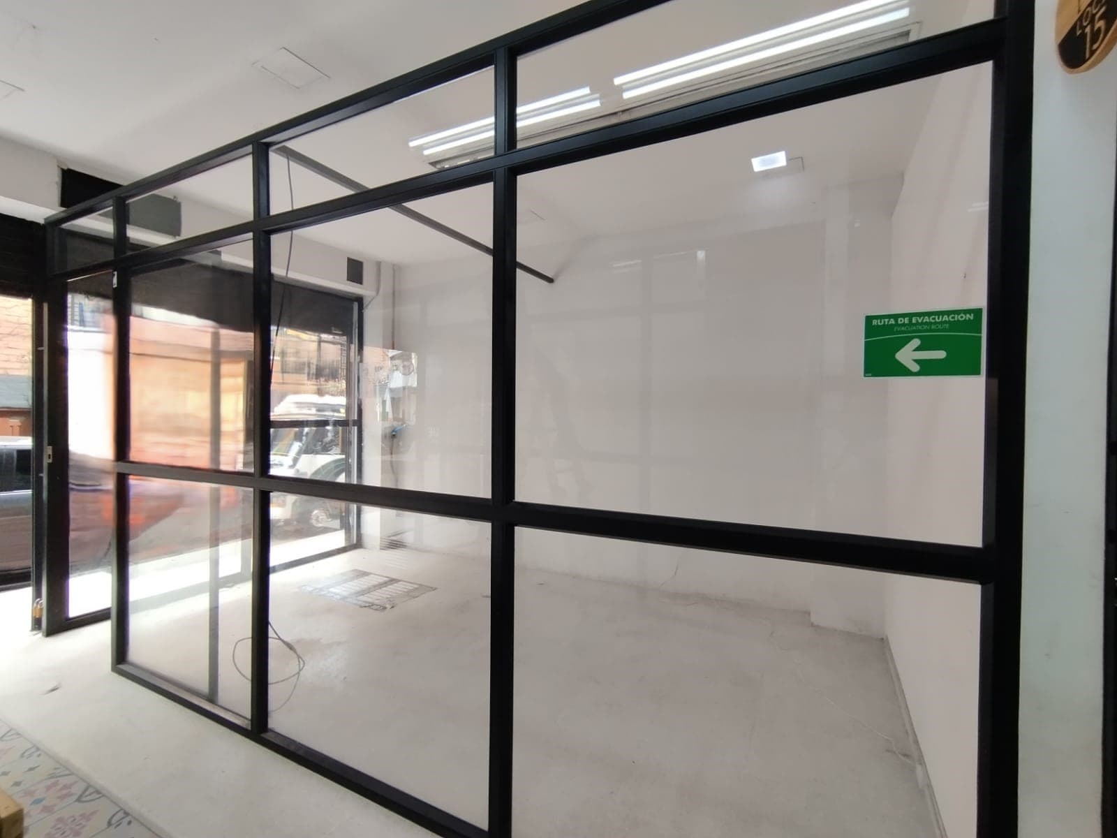 Local en arriendo en Copacabana — foto 1 de 7