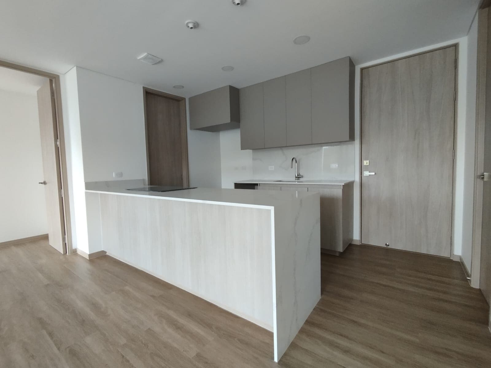 Apartamento en arriendo en Sajonia, Rionegro — foto 2 de 20