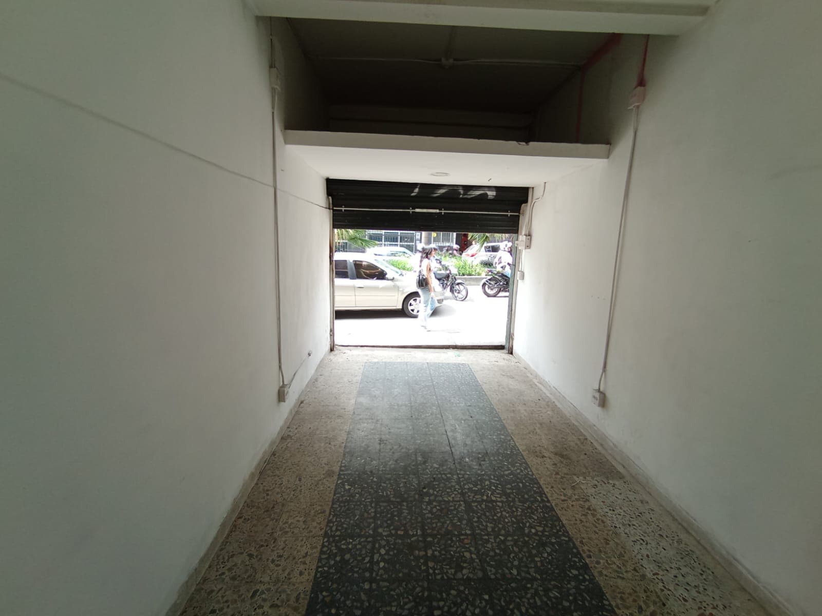 Local en arriendo en La Candelaria, Centro, Medellín — foto 3 de 9