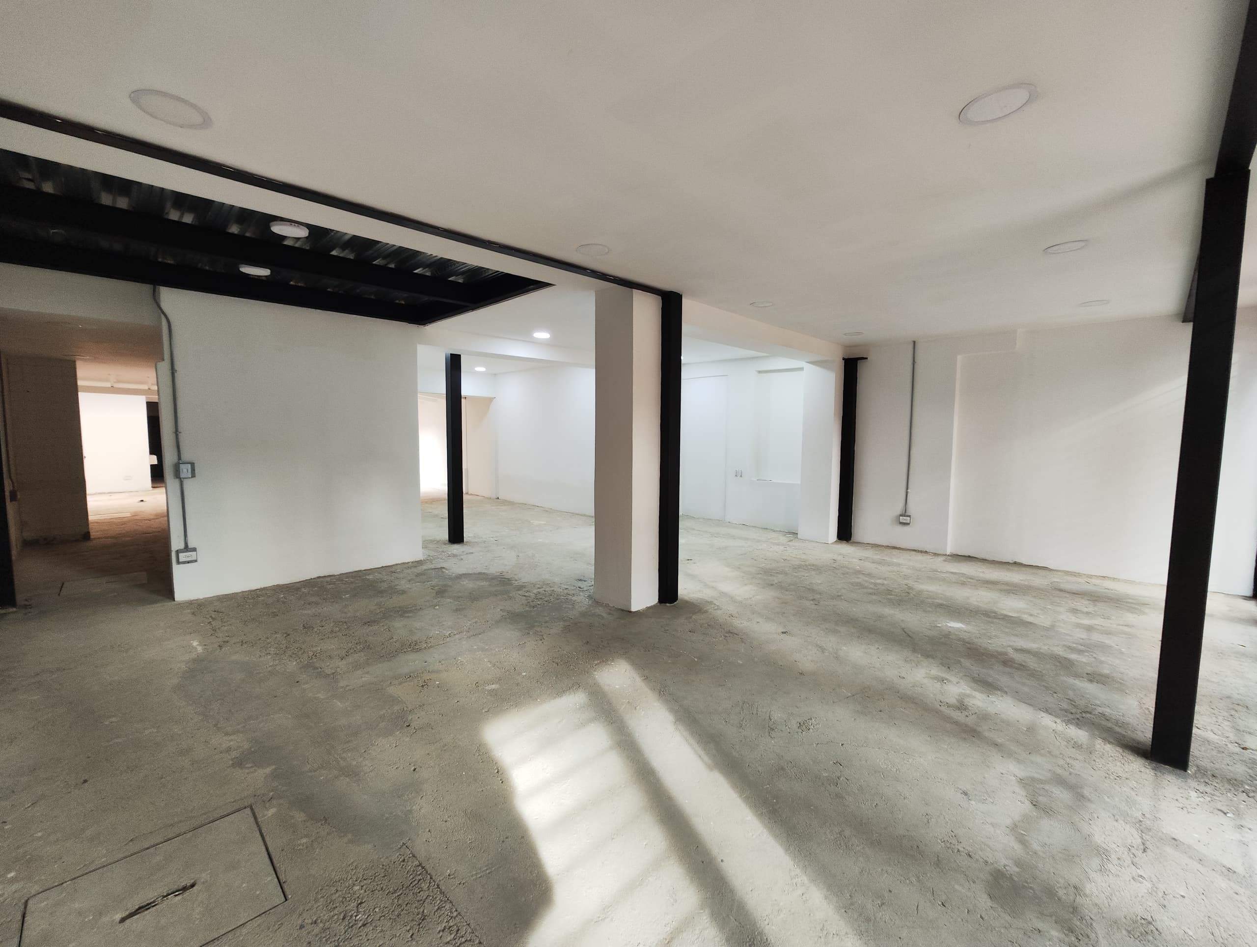Local en arriendo en Laureles Medellín — foto 4 de 10