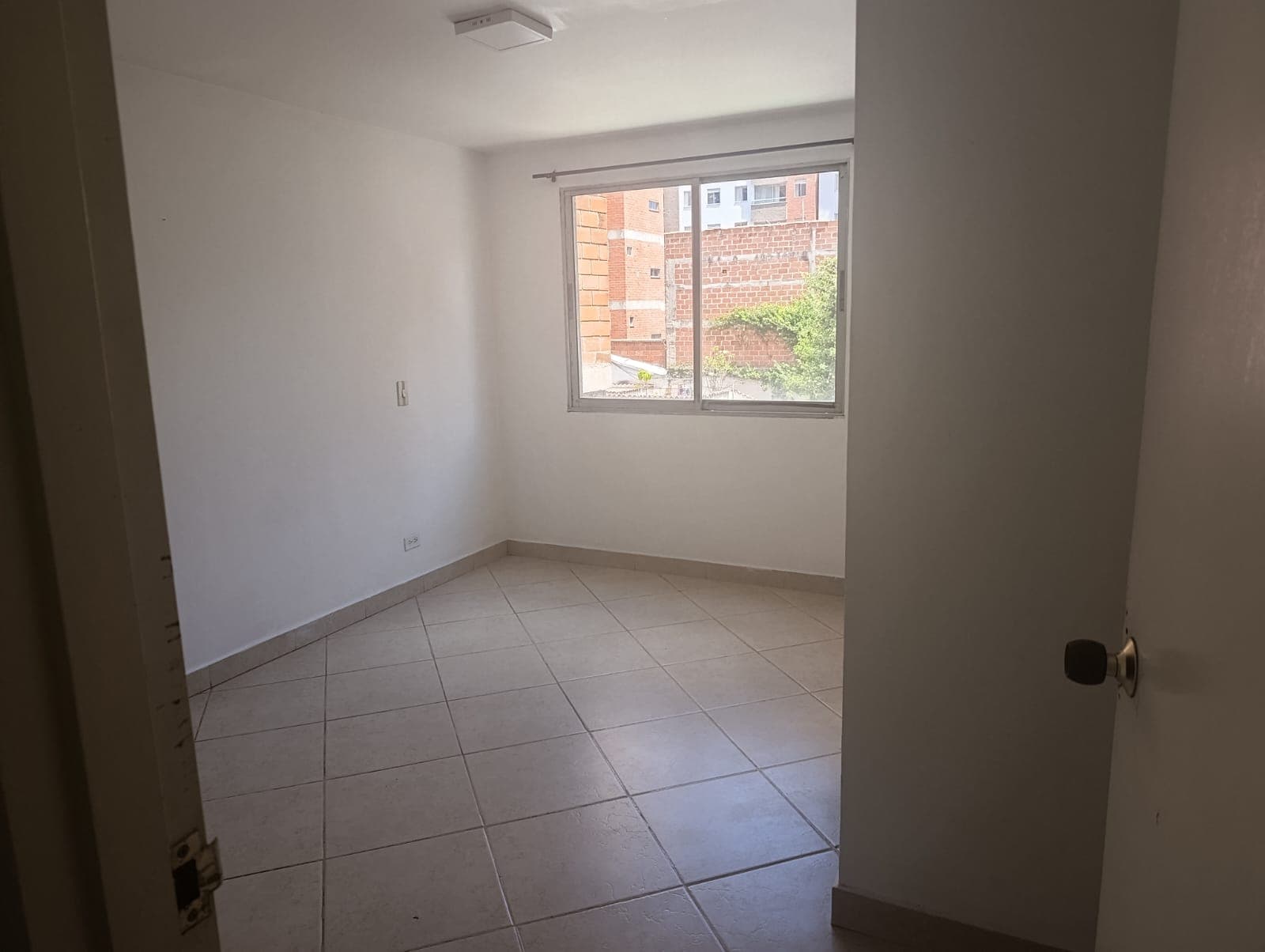Apartamento en arriendo en Lorena, Laureles, Medellín — foto 4 de 11