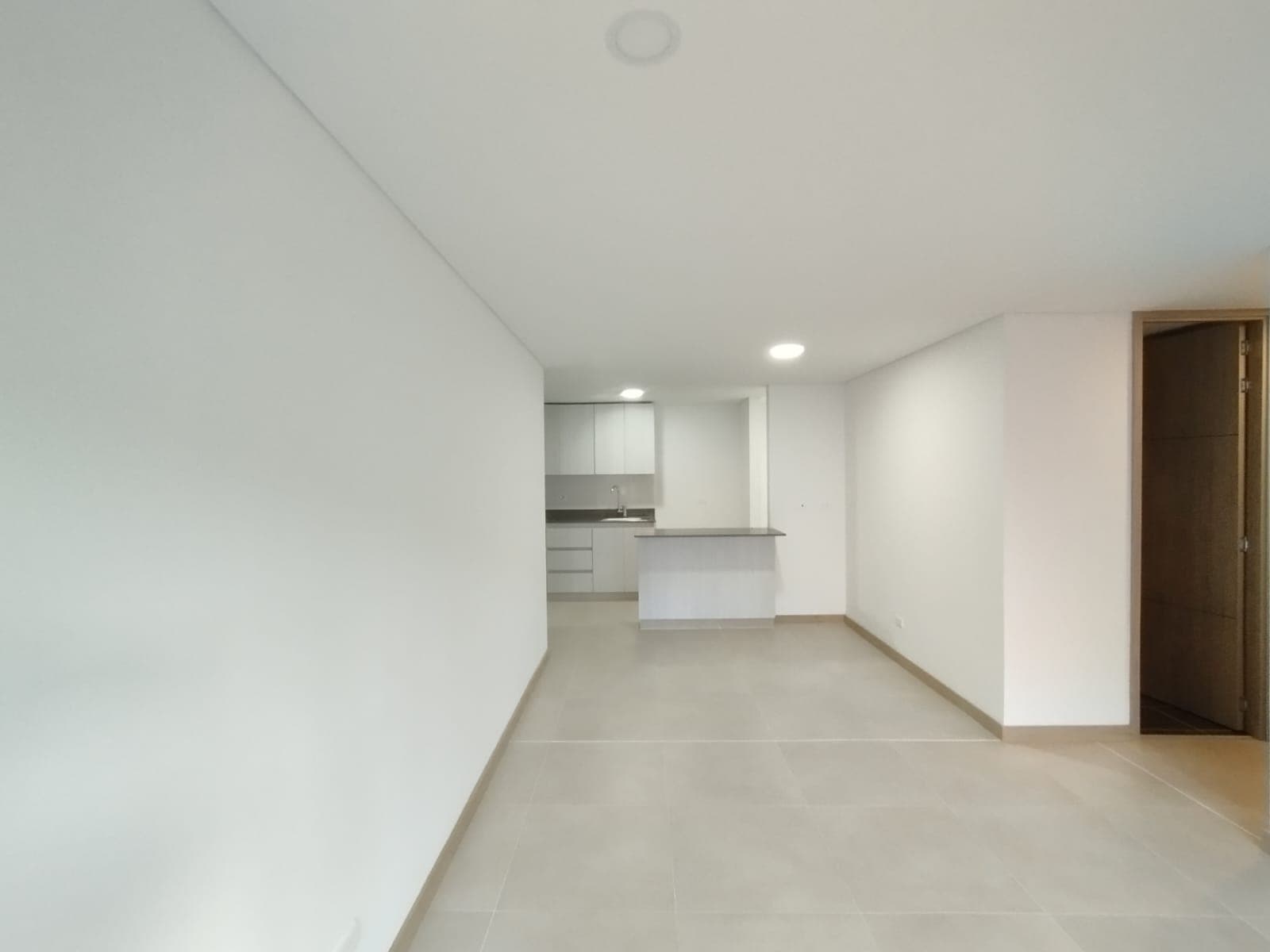 Apartamento en arriendo en El Chinguí, Envigado — foto 2 de 20