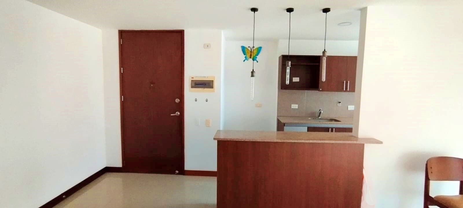 Apartamento en arriendo en San Lucas, El Poblado, Medellín — foto 2 de 18
