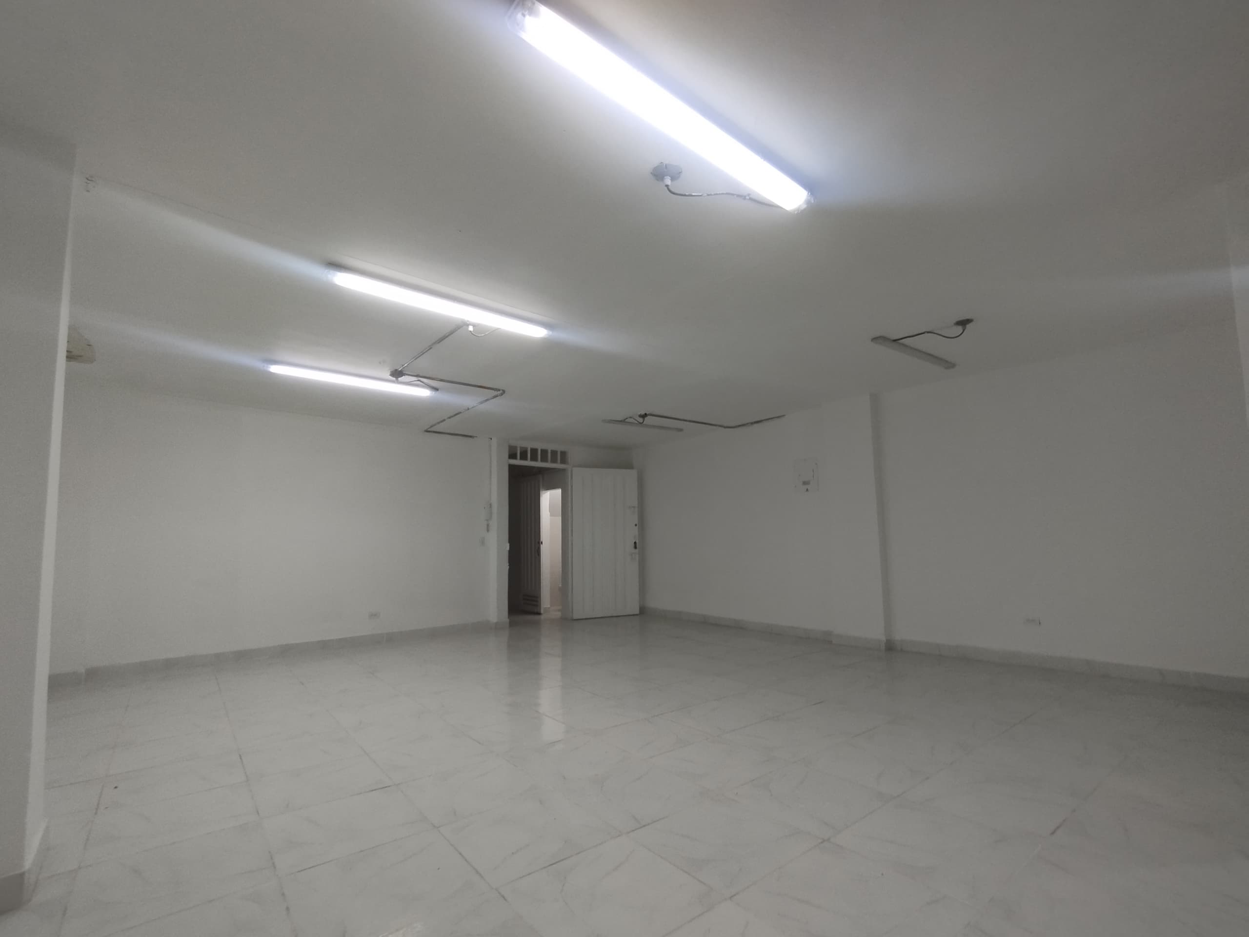 Local en arriendo en Boston, Centro, Medellín — foto 2 de 19