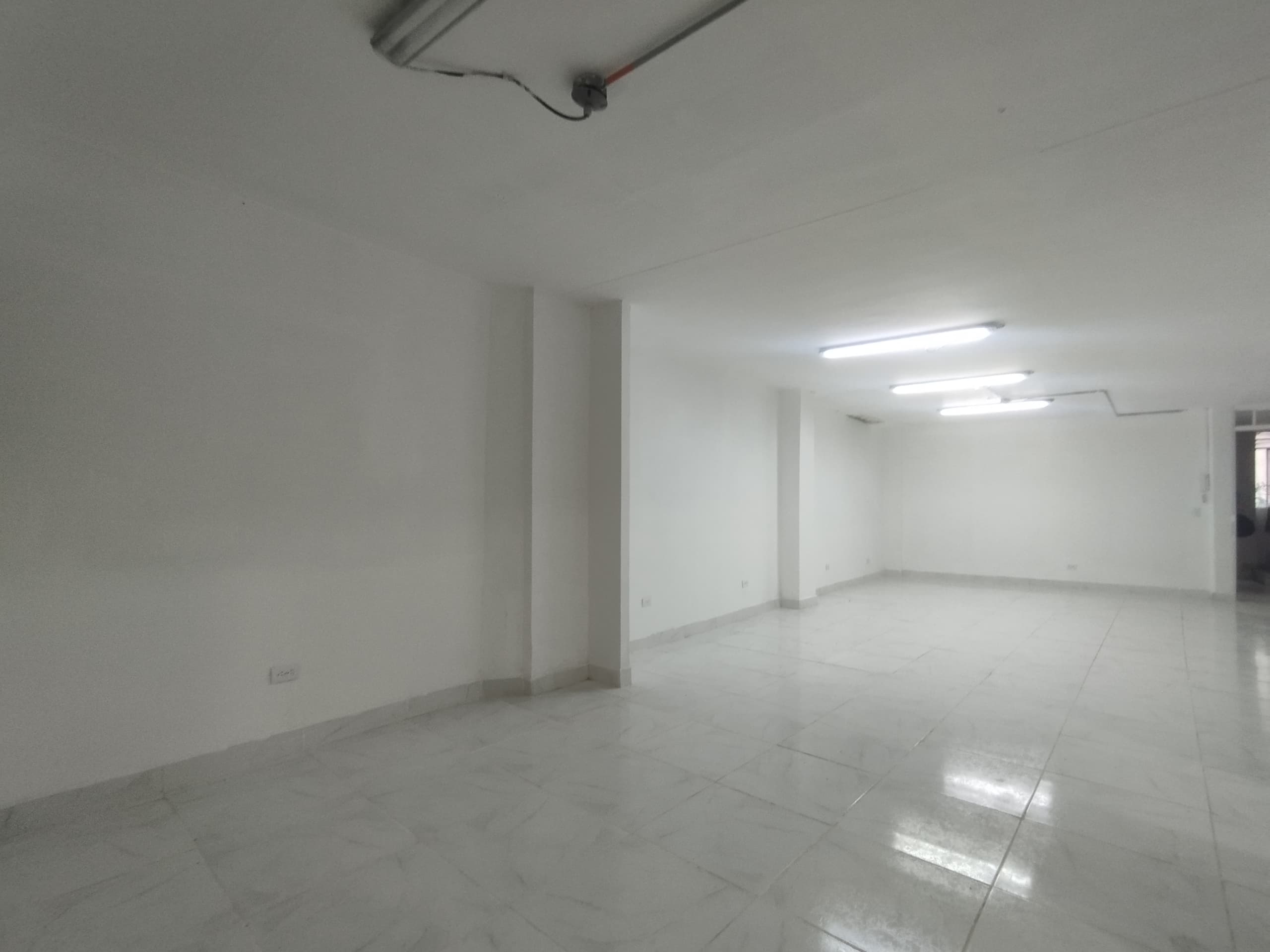 Local en arriendo en Boston, Centro, Medellín — foto 3 de 19