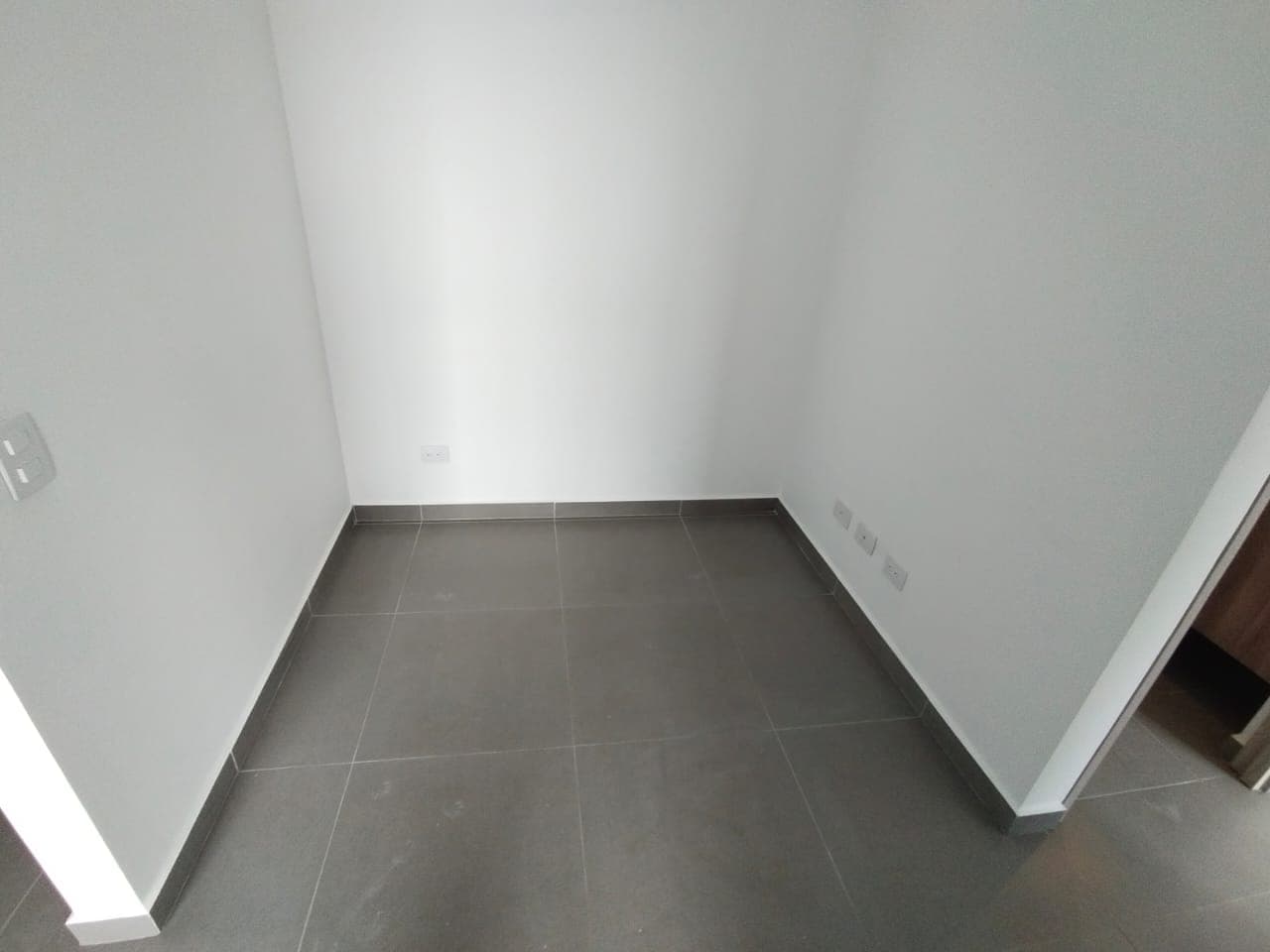Apartamento en arriendo en Ciudad del Rio, El Poblado, Medellín — foto 3 de 19