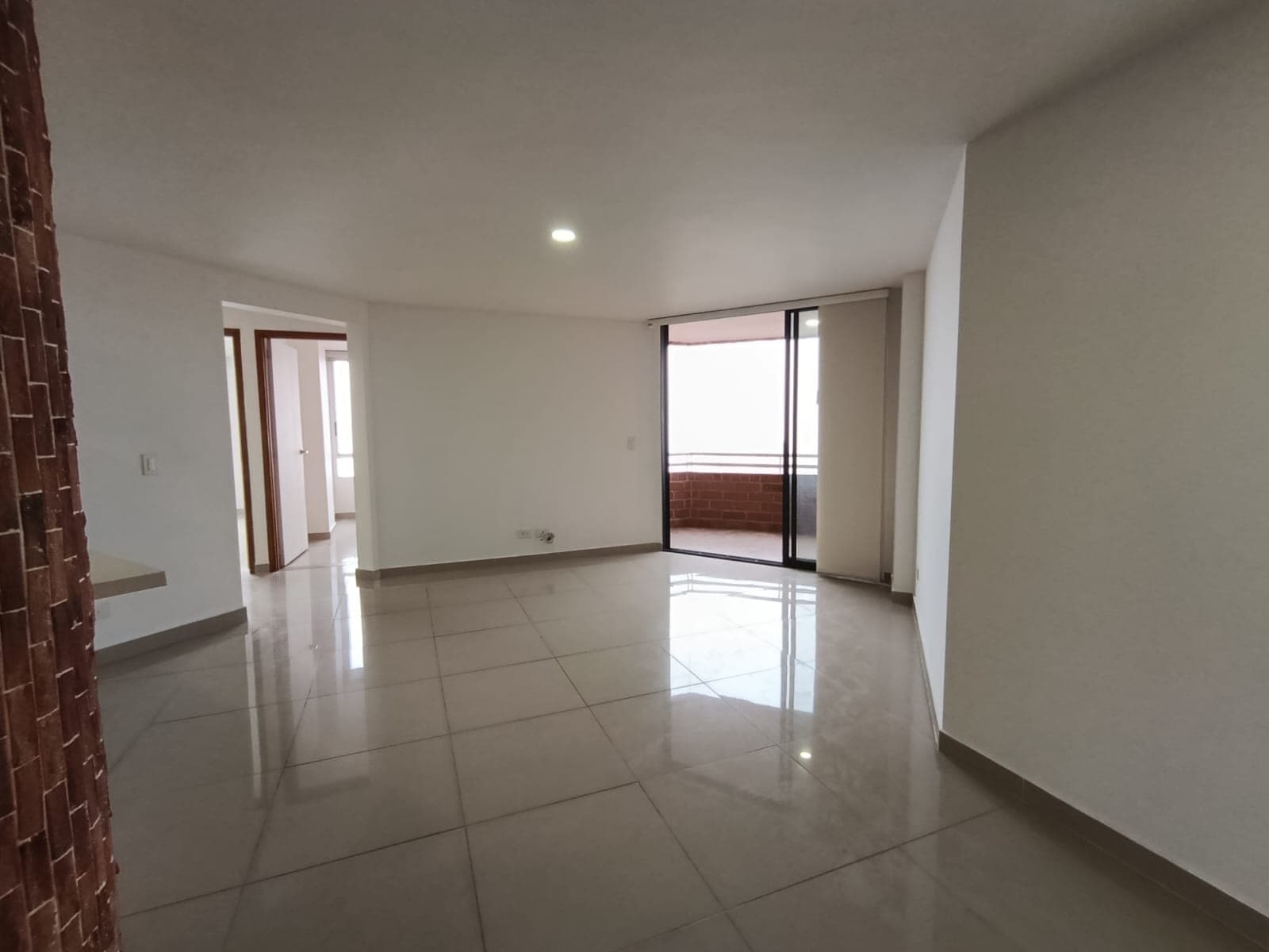 Apartamento en arriendo en El Tesoro, El Poblado, Medellín — foto 1 de 19