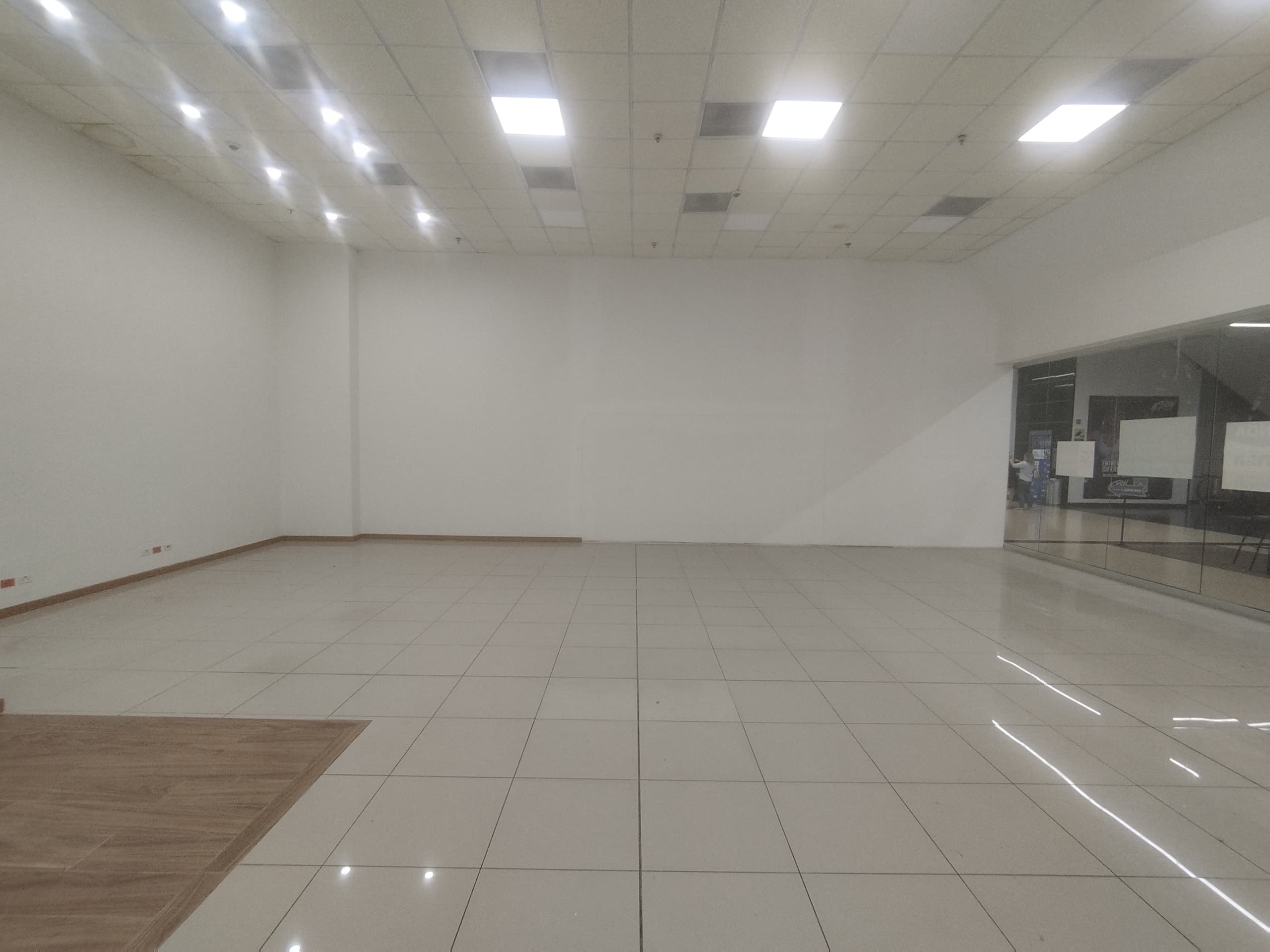 Local en arriendo en Loma Del Escobero, Envigado — foto 5 de 16