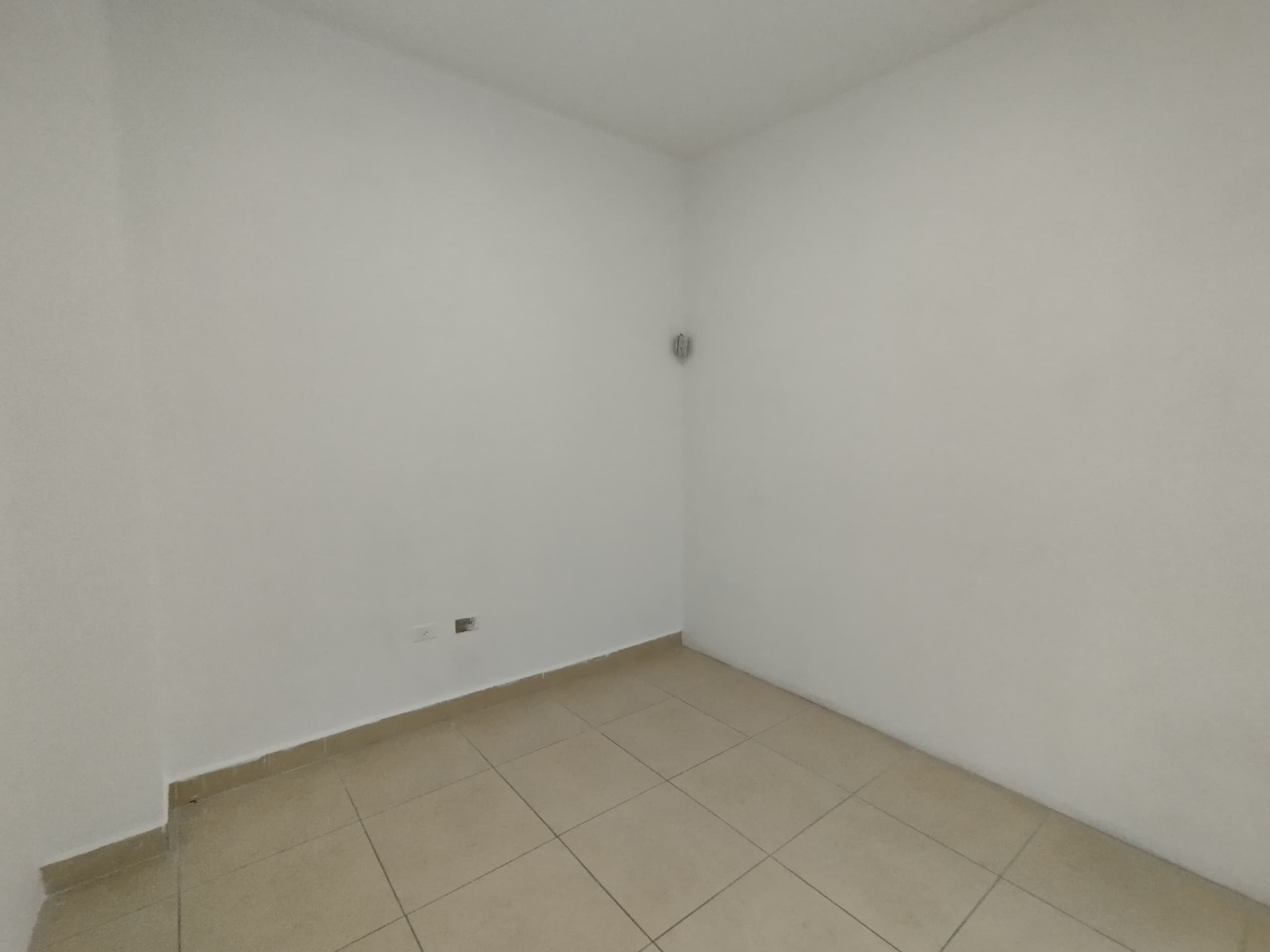 Local en arriendo en Parque De, Envigado — foto 2 de 6
