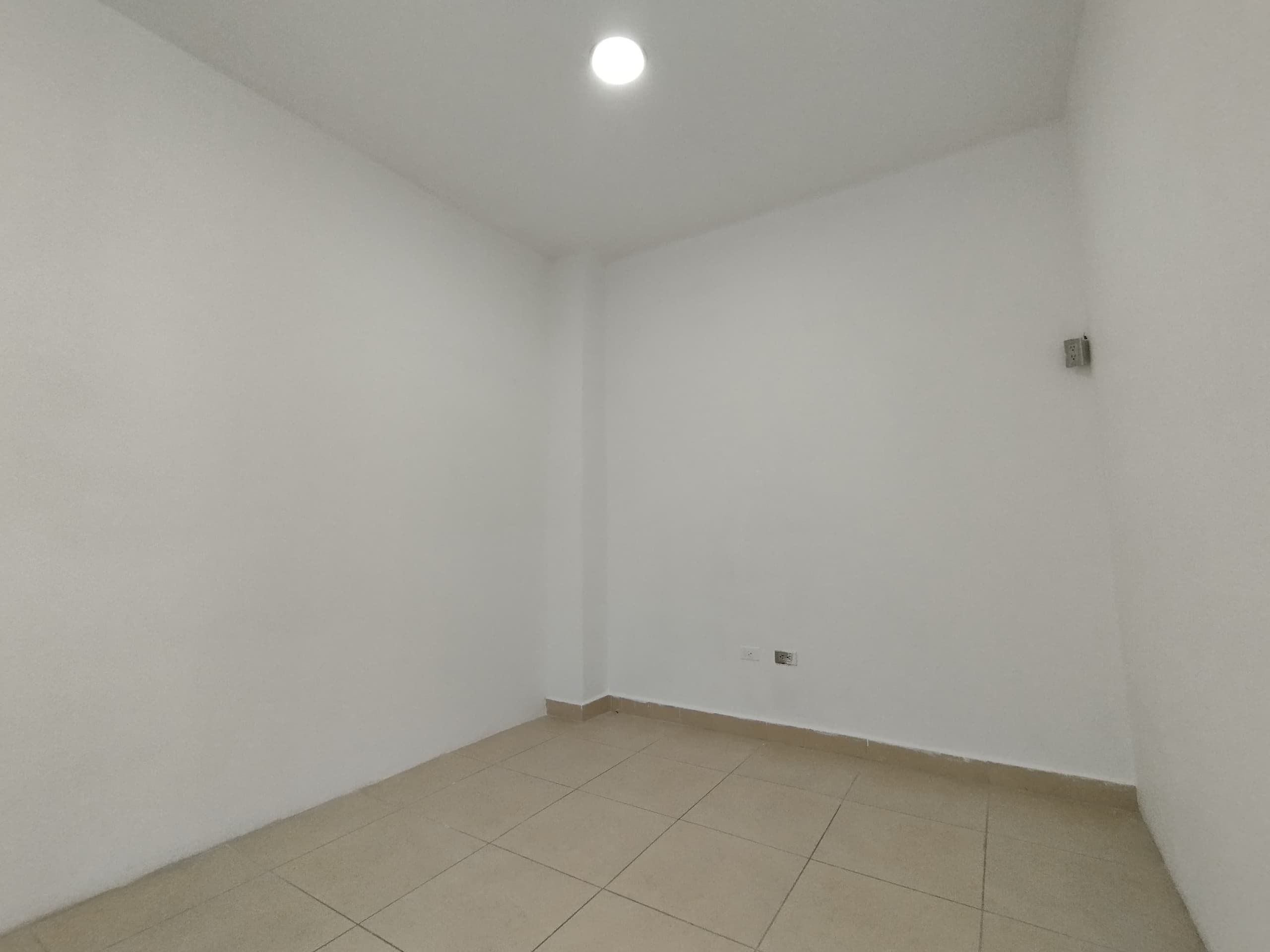 Local en arriendo en Parque De, Envigado — foto 5 de 6