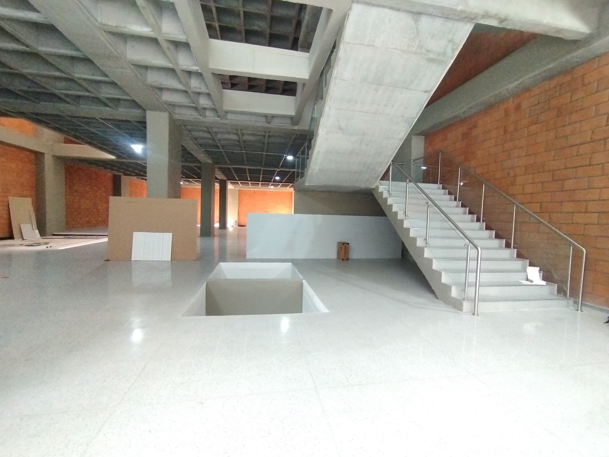 Bodega en arriendo en Perpetuo Socorro, Centro, Medellín — foto 1 de 20