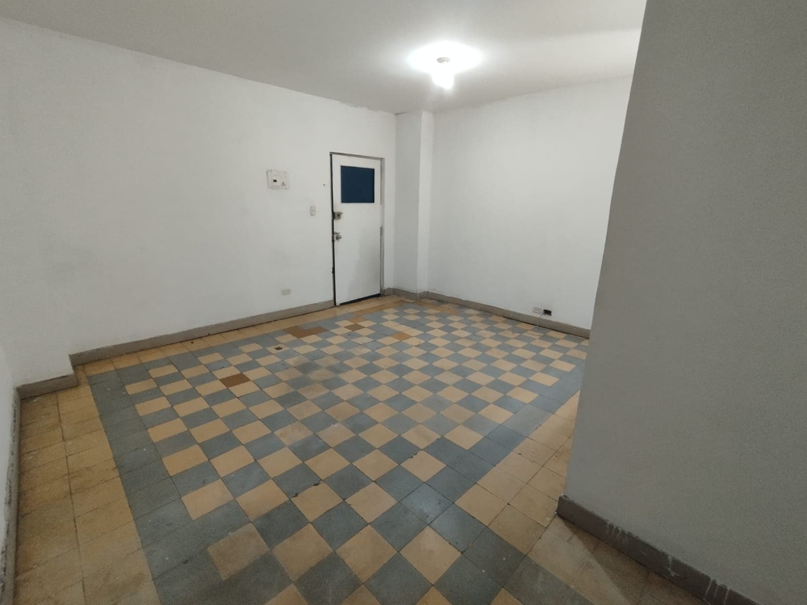 Oficina en arriendo en La Candelaria, Centro, Medellín — foto 3 de 10