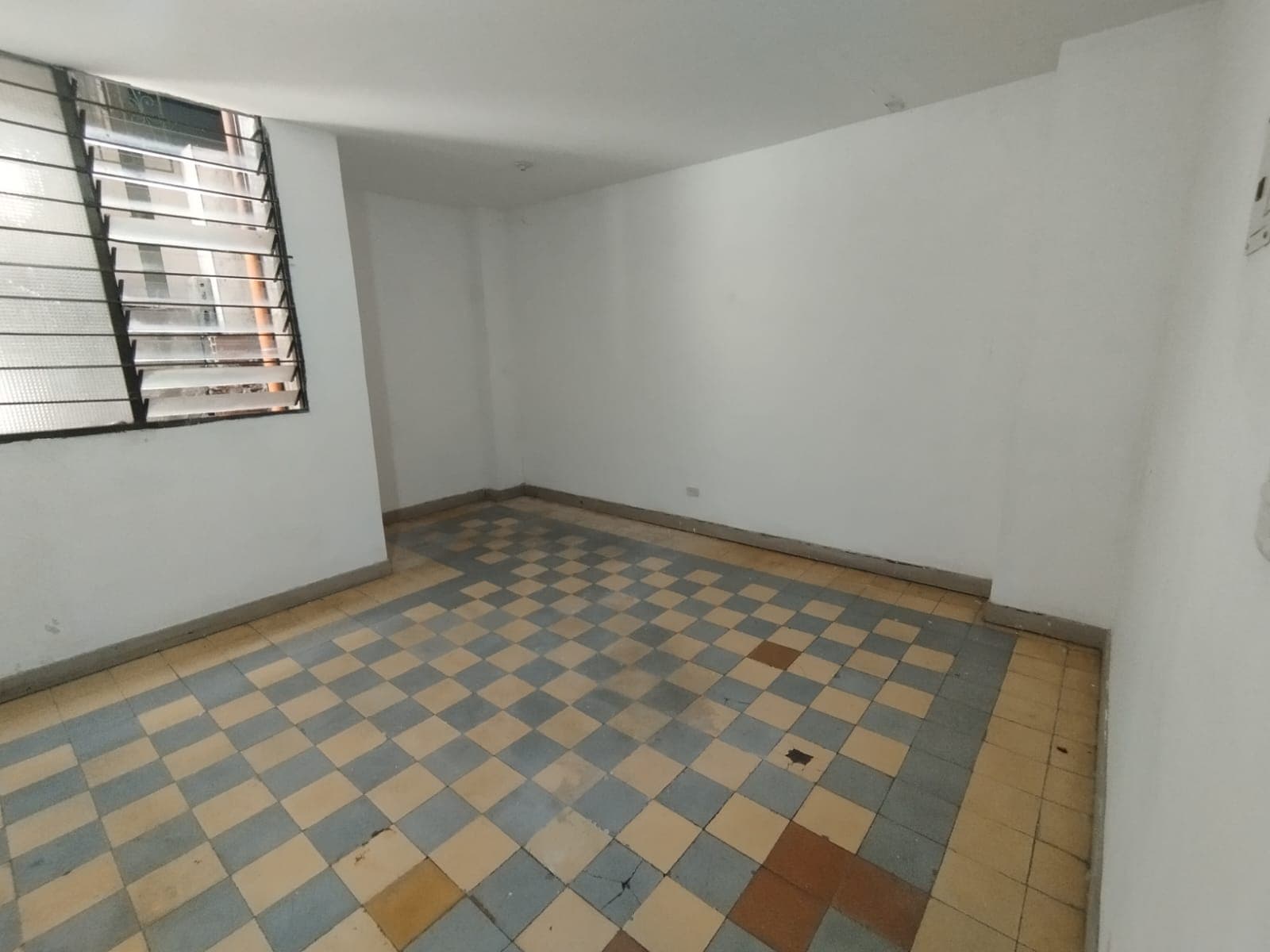 Oficina en arriendo en La Candelaria, Centro, Medellín — foto 5 de 10