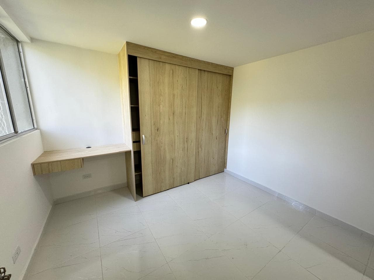 Apartamento en arriendo en Loma San José Sabaneta — foto 5 de 16