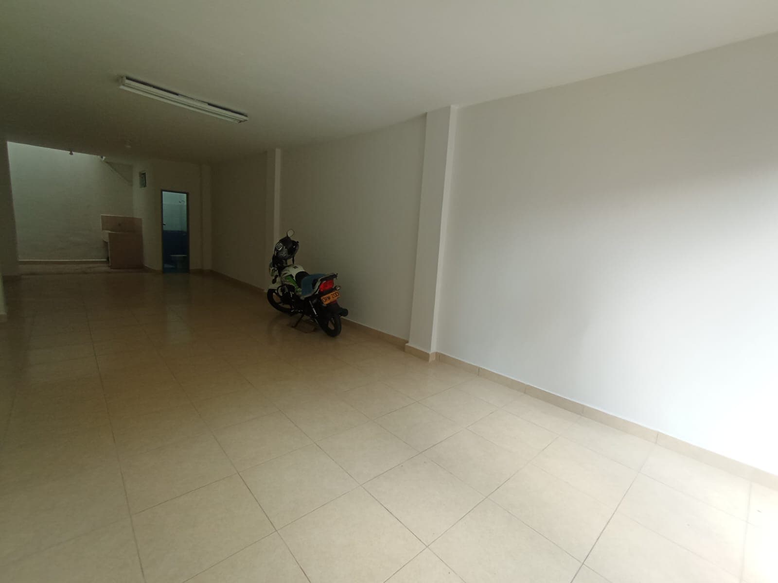 Local en arriendo en La Candelaria, Centro, Medellín — foto 2 de 14