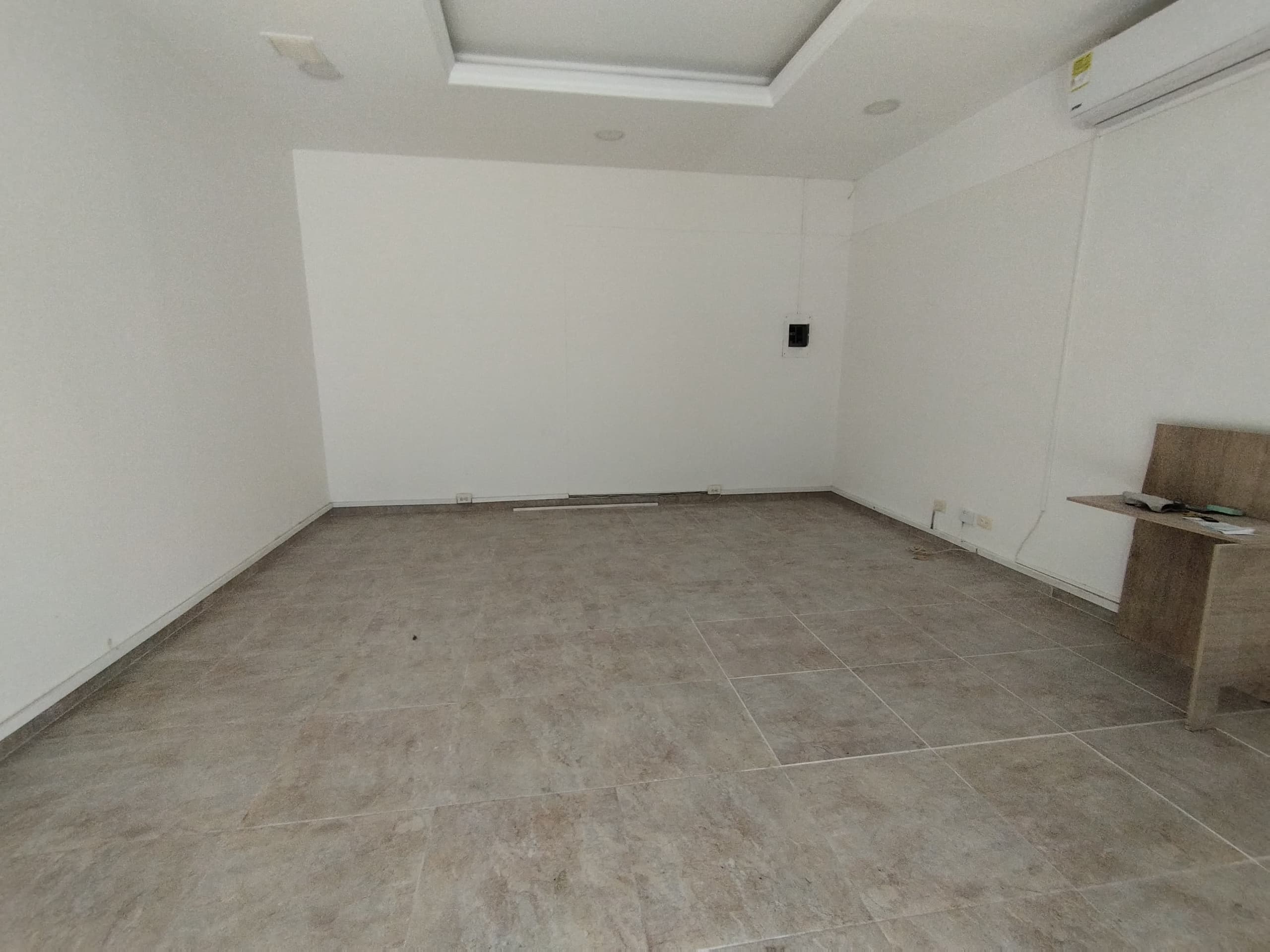 Local en arriendo en Medellín — foto 3 de 7