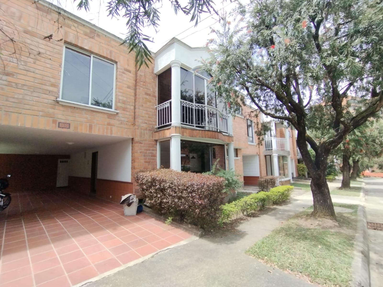 Casa Vivienda en arriendo en Los Balsos, El Poblado, Medellín — foto 2 de 20