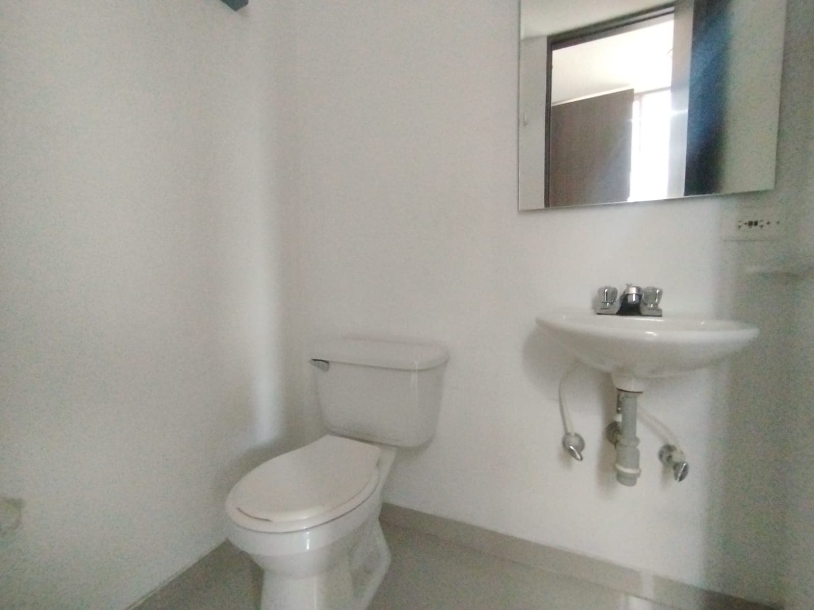 Apartamento en arriendo en Loma De Los Parra, El Poblado, Medellín — foto 3 de 20