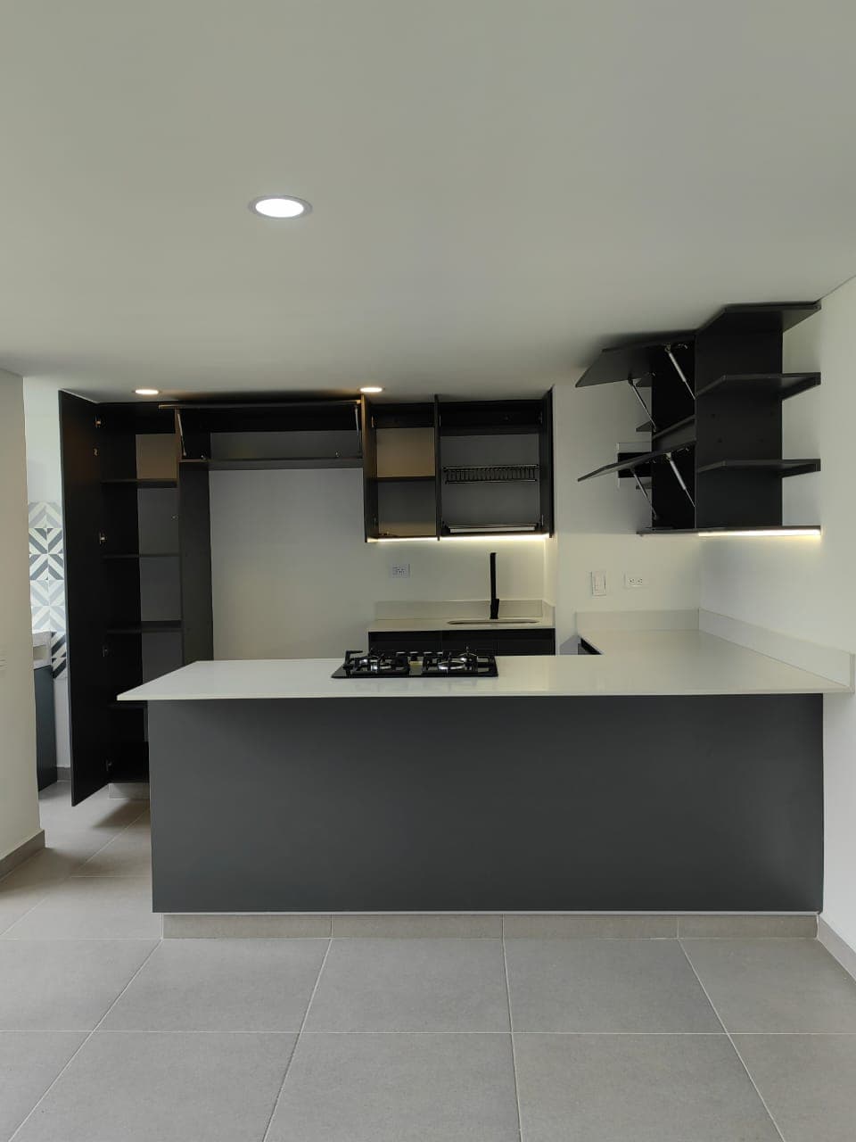 Apartamento en arriendo en Vereda Las Lomitas, Sabaneta — foto 3 de 15