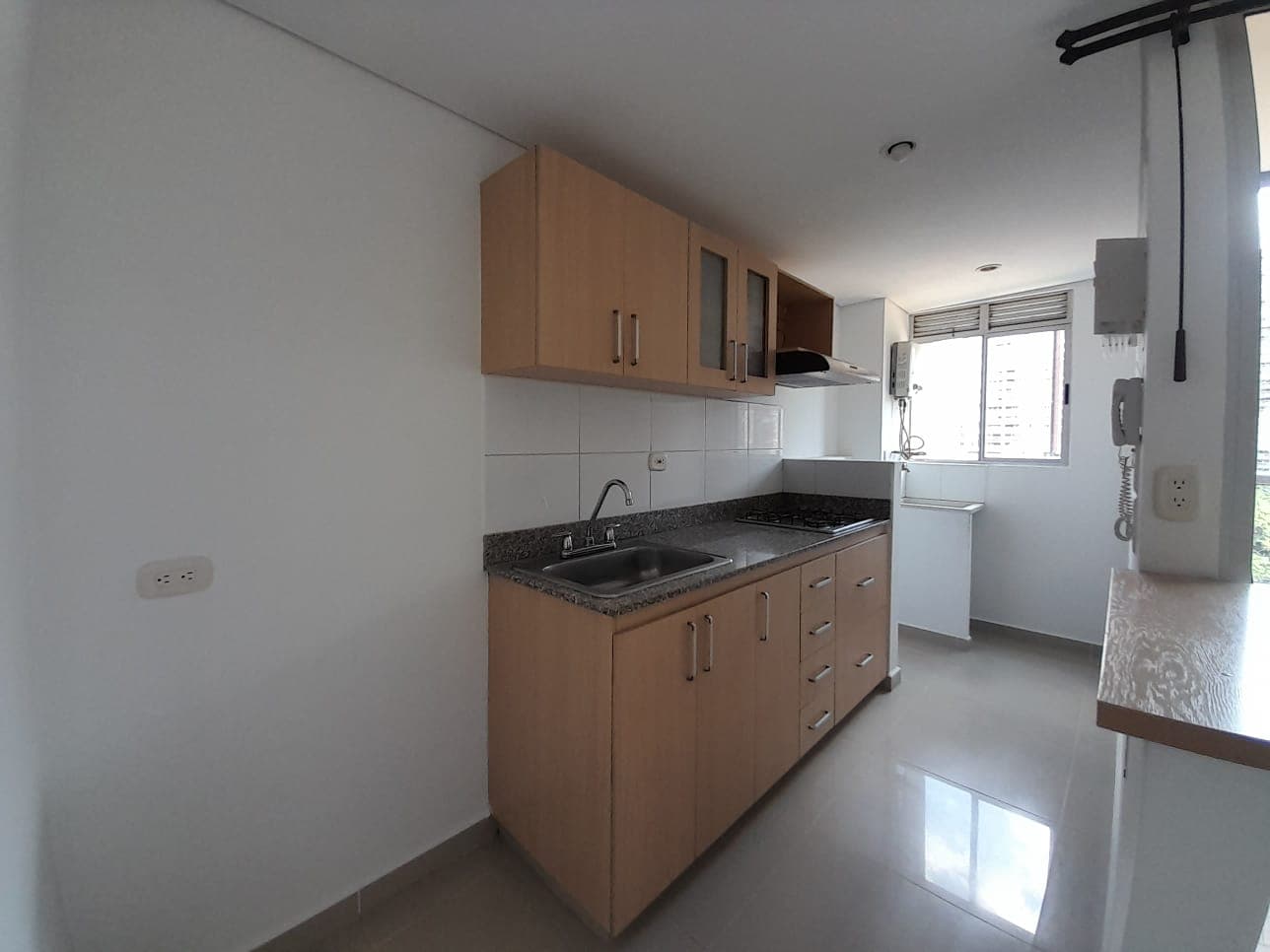 Apartamento en arriendo en Vegas De San José, Sabaneta — foto 5 de 20