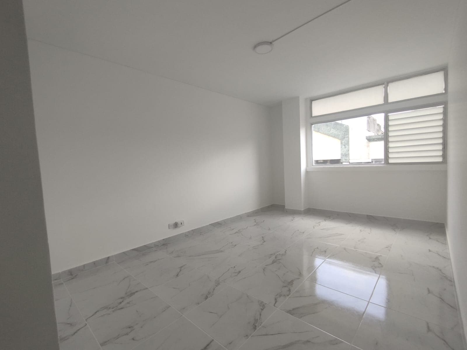 Oficina en arriendo en Centro, Pereira — foto 3 de 20