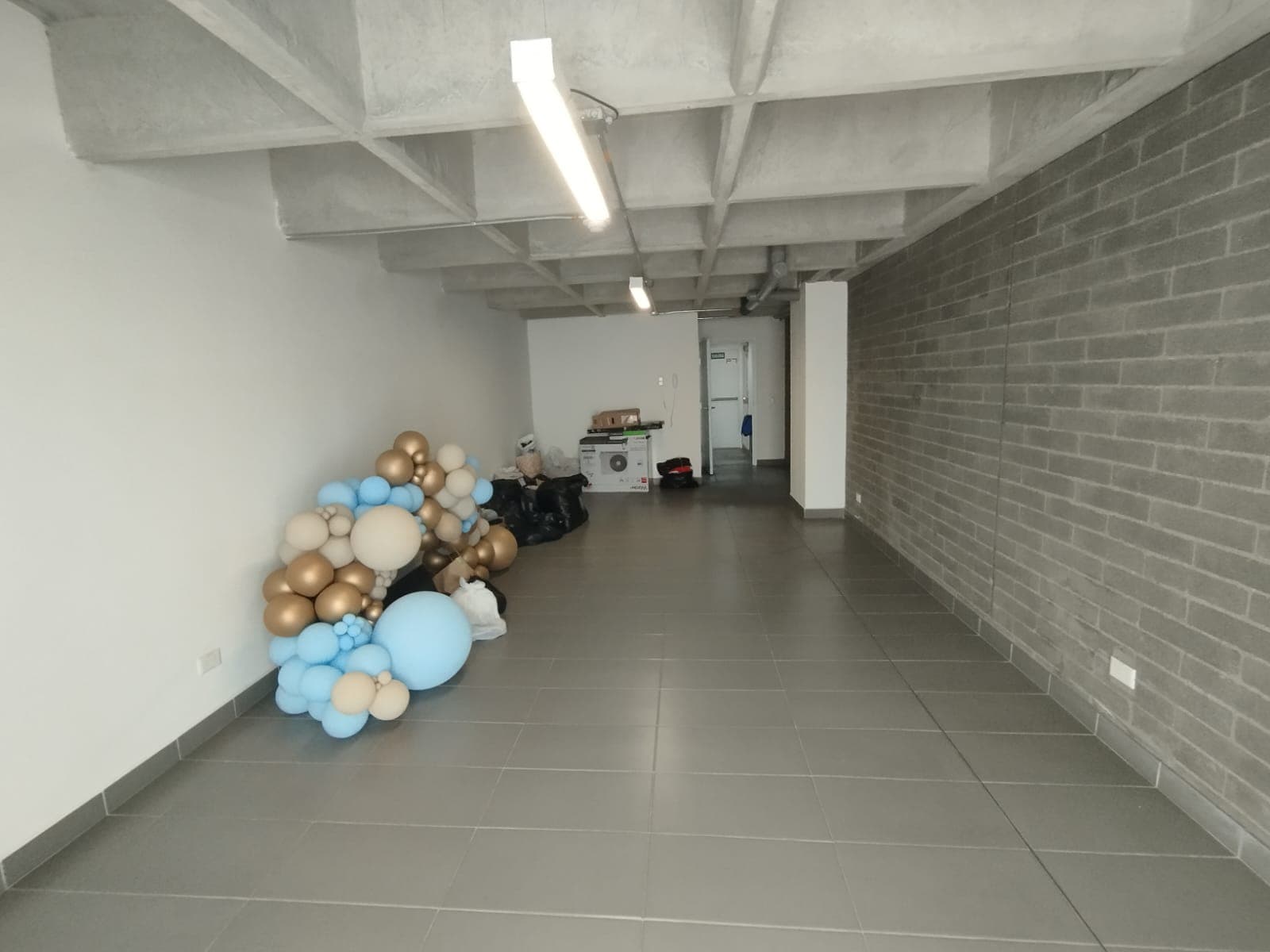 Oficina en arriendo en Boston, Centro, Medellín — foto 1 de 9