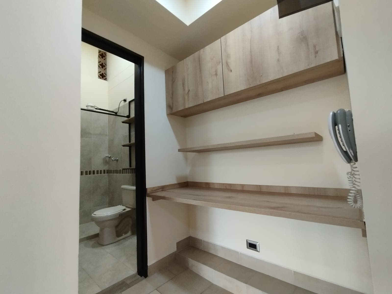 Apartamento en arriendo en Granada, Belen, Medellín — foto 3 de 11