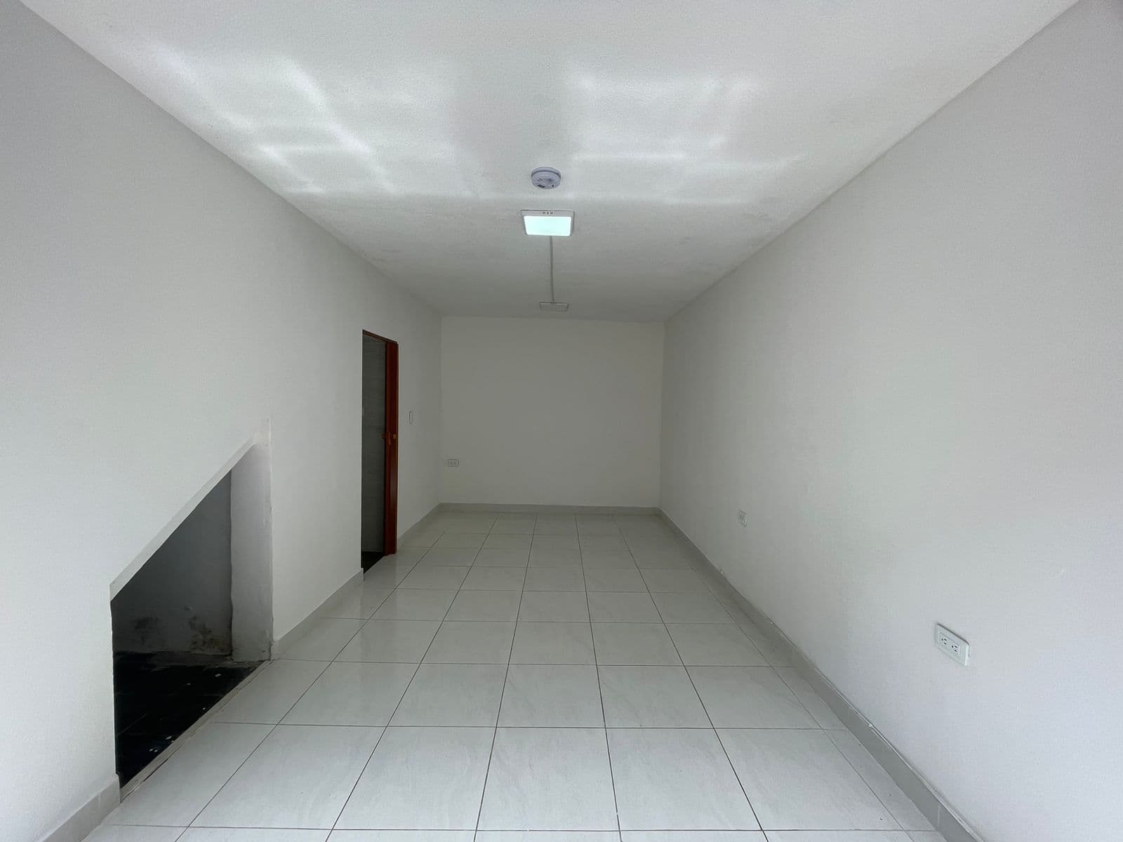Local en arriendo en Suramericana, Laureles, Medellín — foto 3 de 9