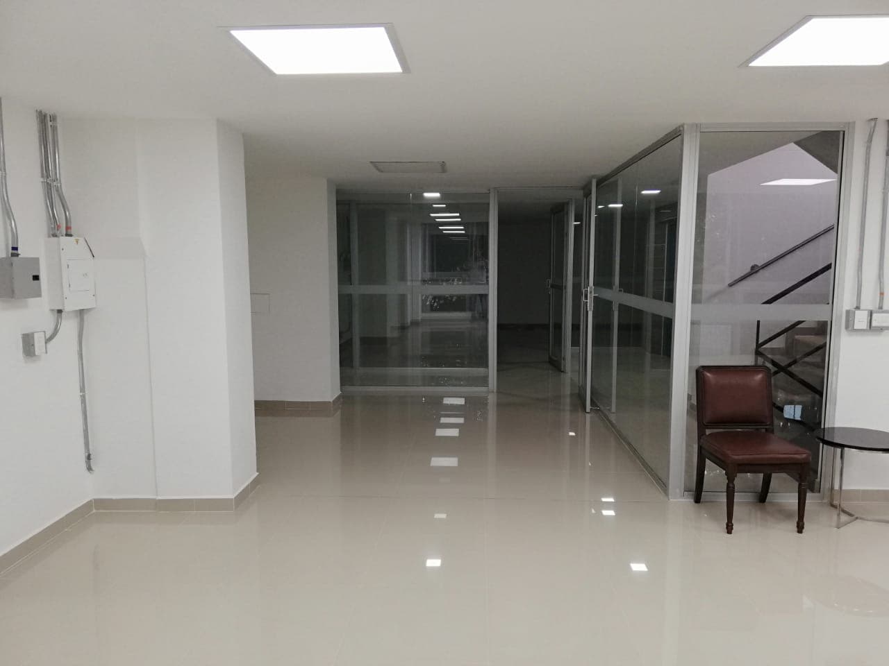 Oficina en arriendo en Suramericana, Laureles, Medellín — foto 2 de 12