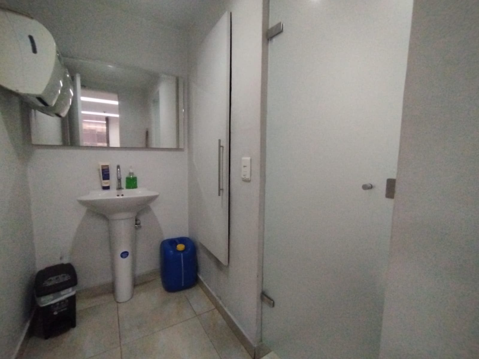 Oficina en arriendo en La Candelaria, Centro, Medellín — foto 4 de 15
