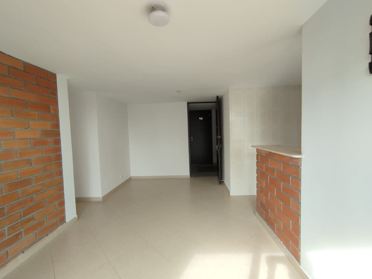 Apartamento en arriendo en Ceramica, Sabaneta — foto 3 de 16