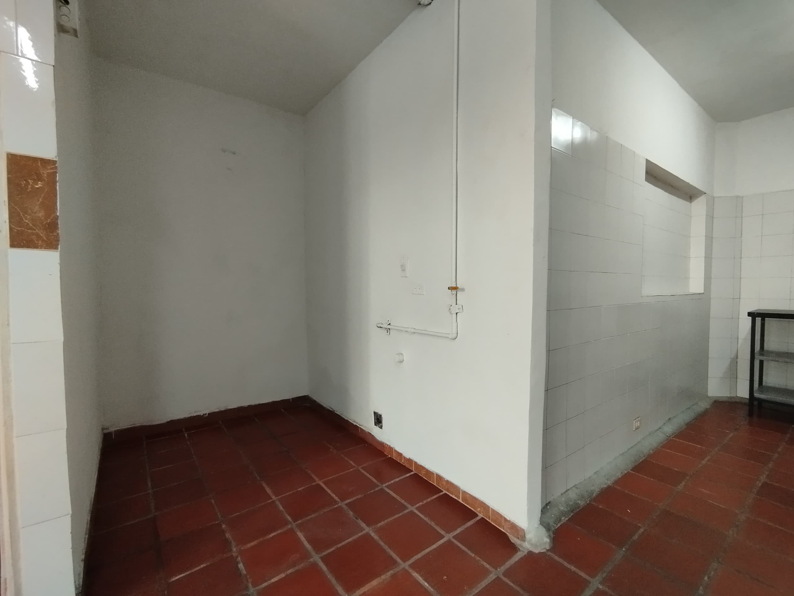 Local en arriendo en La Magnolia, Envigado — foto 5 de 9