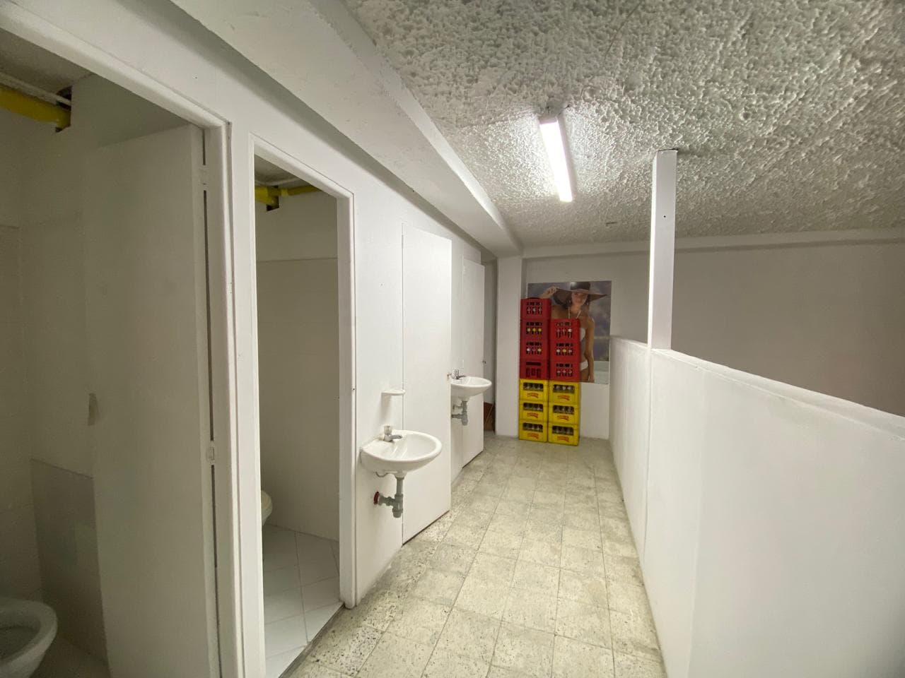 Bodega en arriendo en Centro De La Moda, Itagui — foto 2 de 10