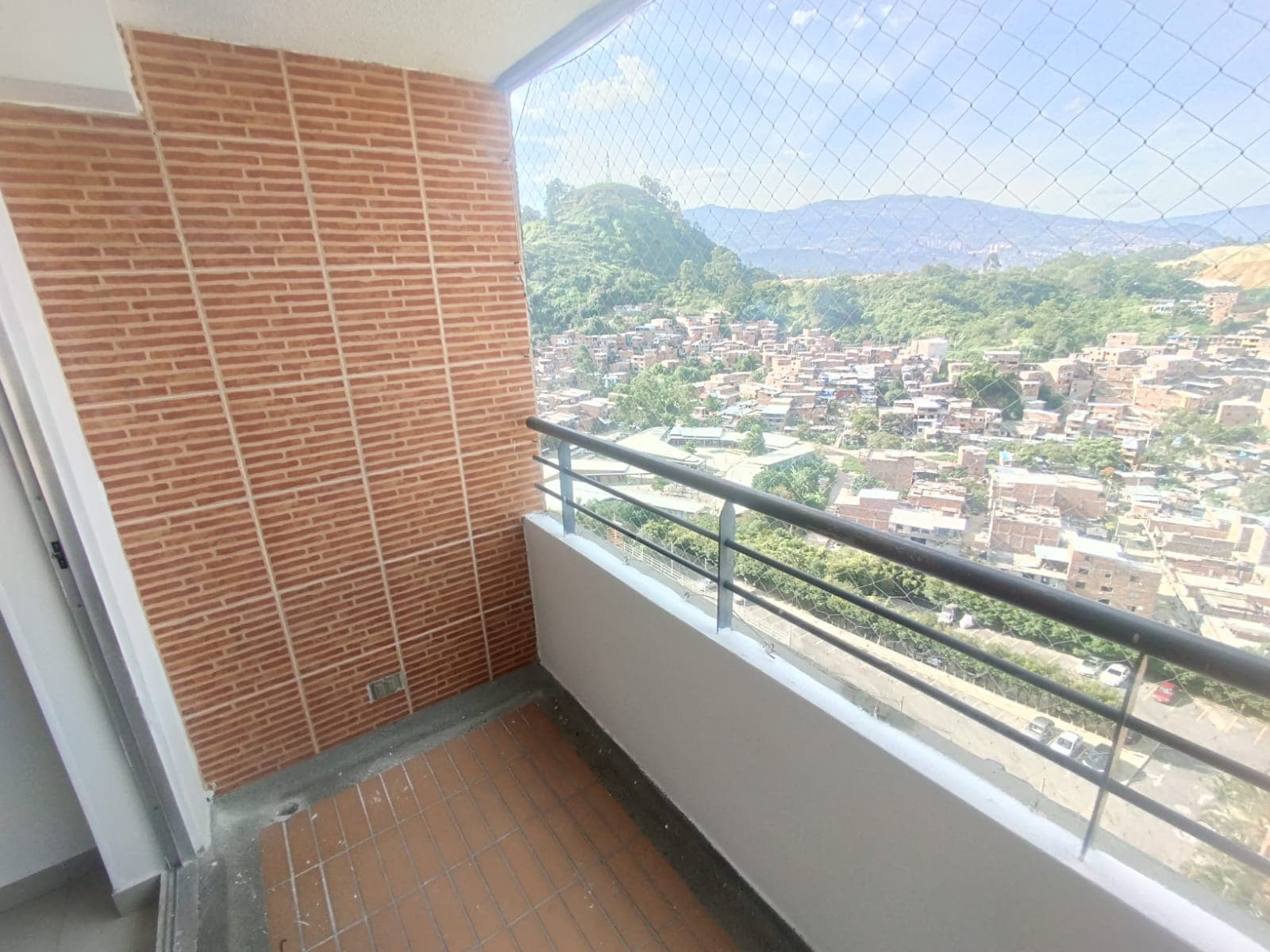 Apartamento en arriendo en La Loma de los Bernal, Belen, Medellín — foto 3 de 20