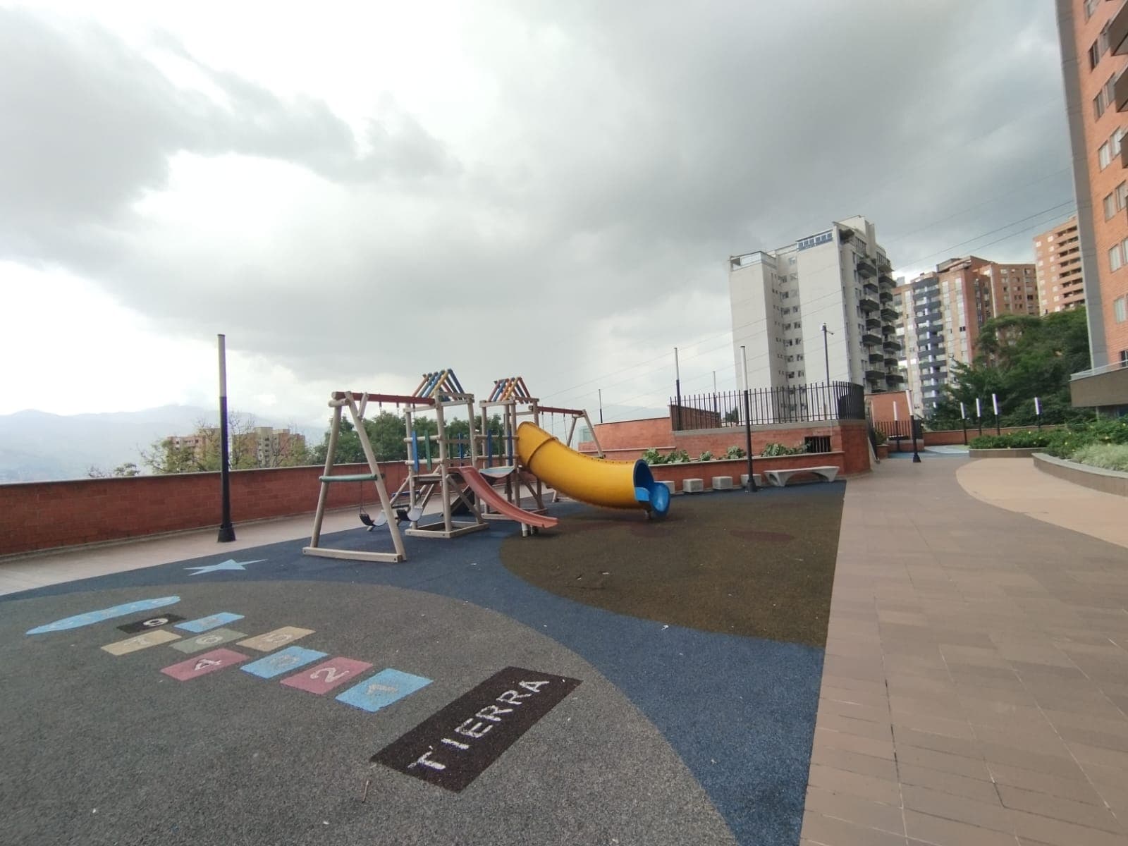 Apartamento en arriendo en Loma del Indio, El Poblado, Medellín — foto 4 de 20