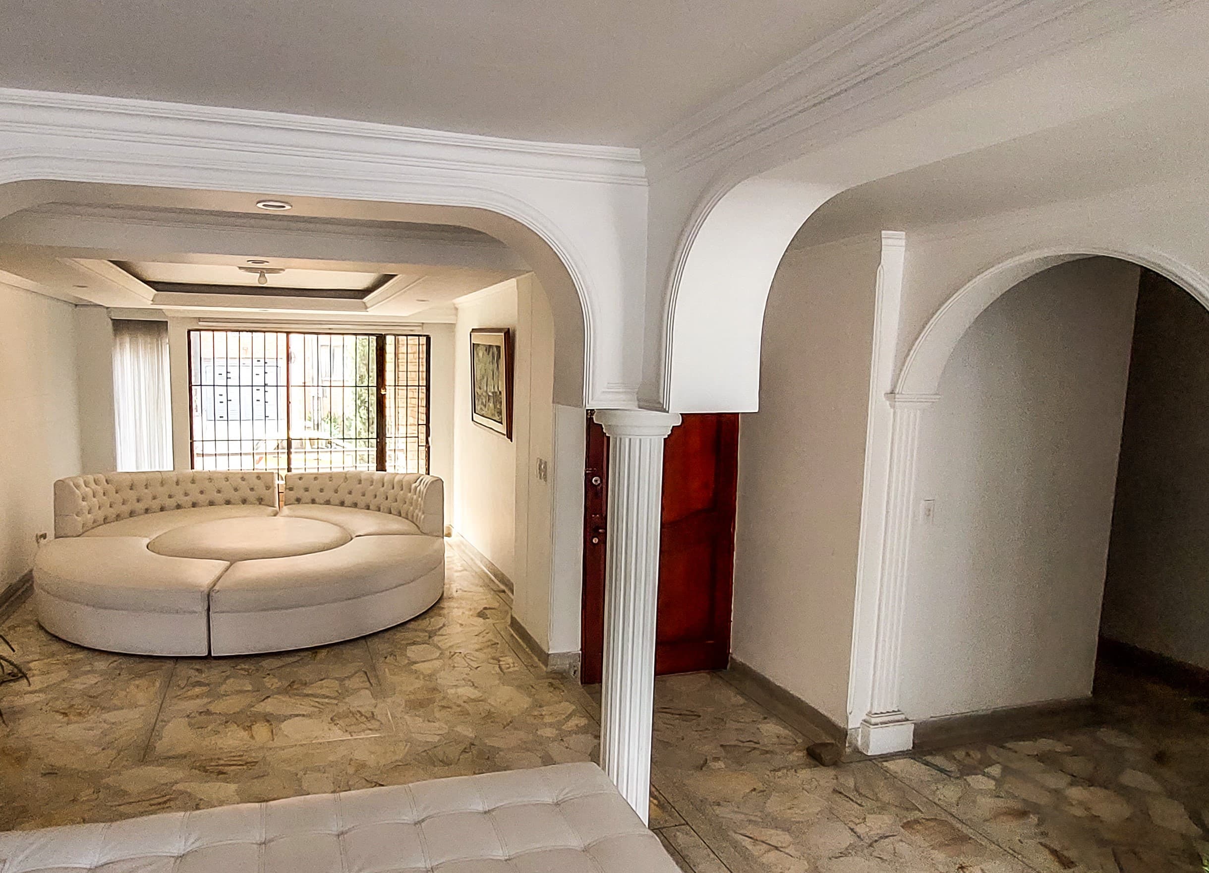 Apartamento en arriendo en Laureles, Medellín — foto 1 de 13