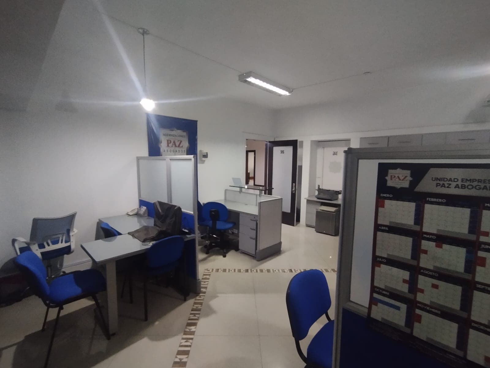 Oficina en arriendo en La Candelaria, Centro, Medellín — foto 4 de 8
