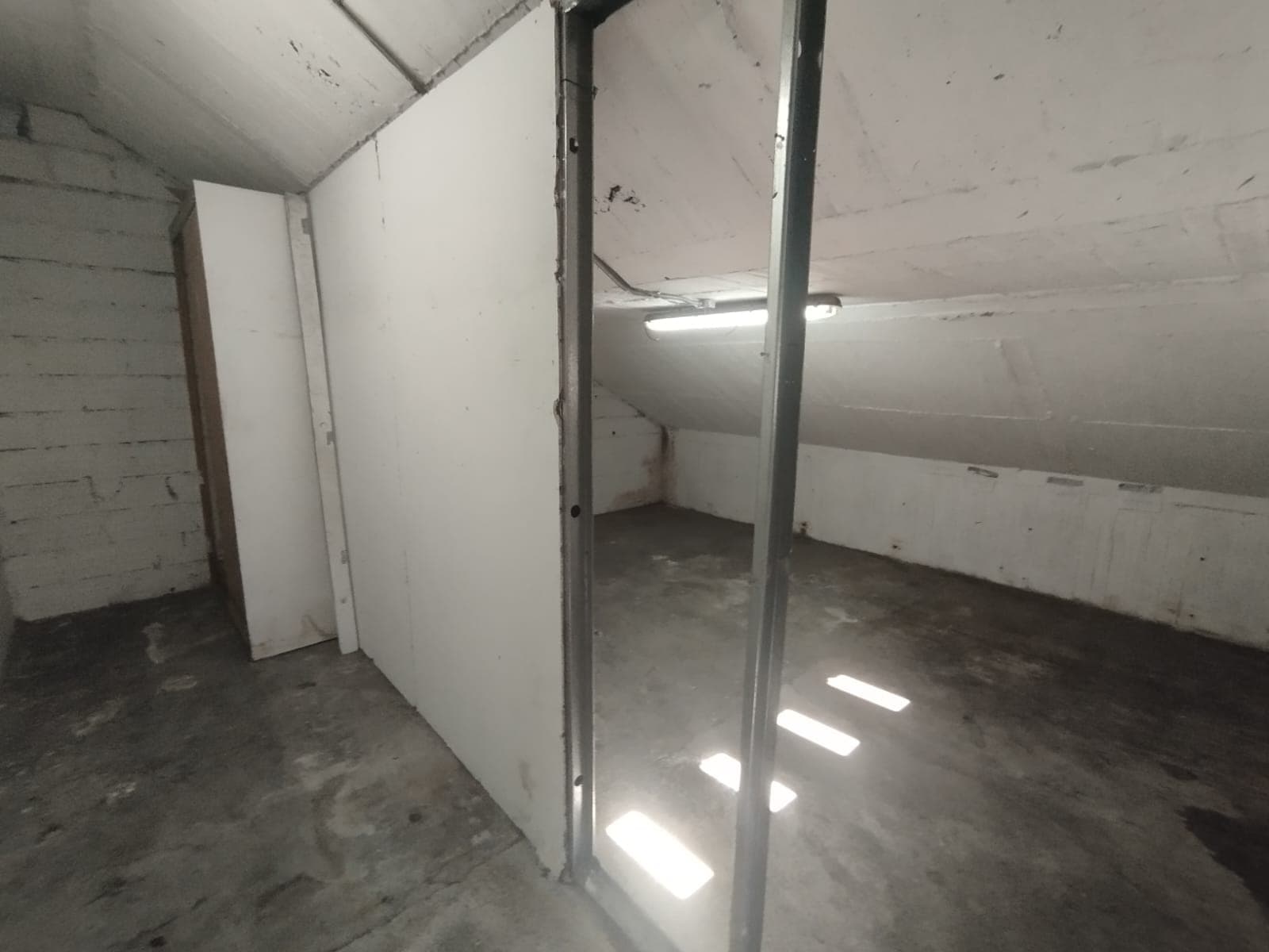 Bodega en arriendo en Alpujarra, Centro, Medellín — foto 2 de 8