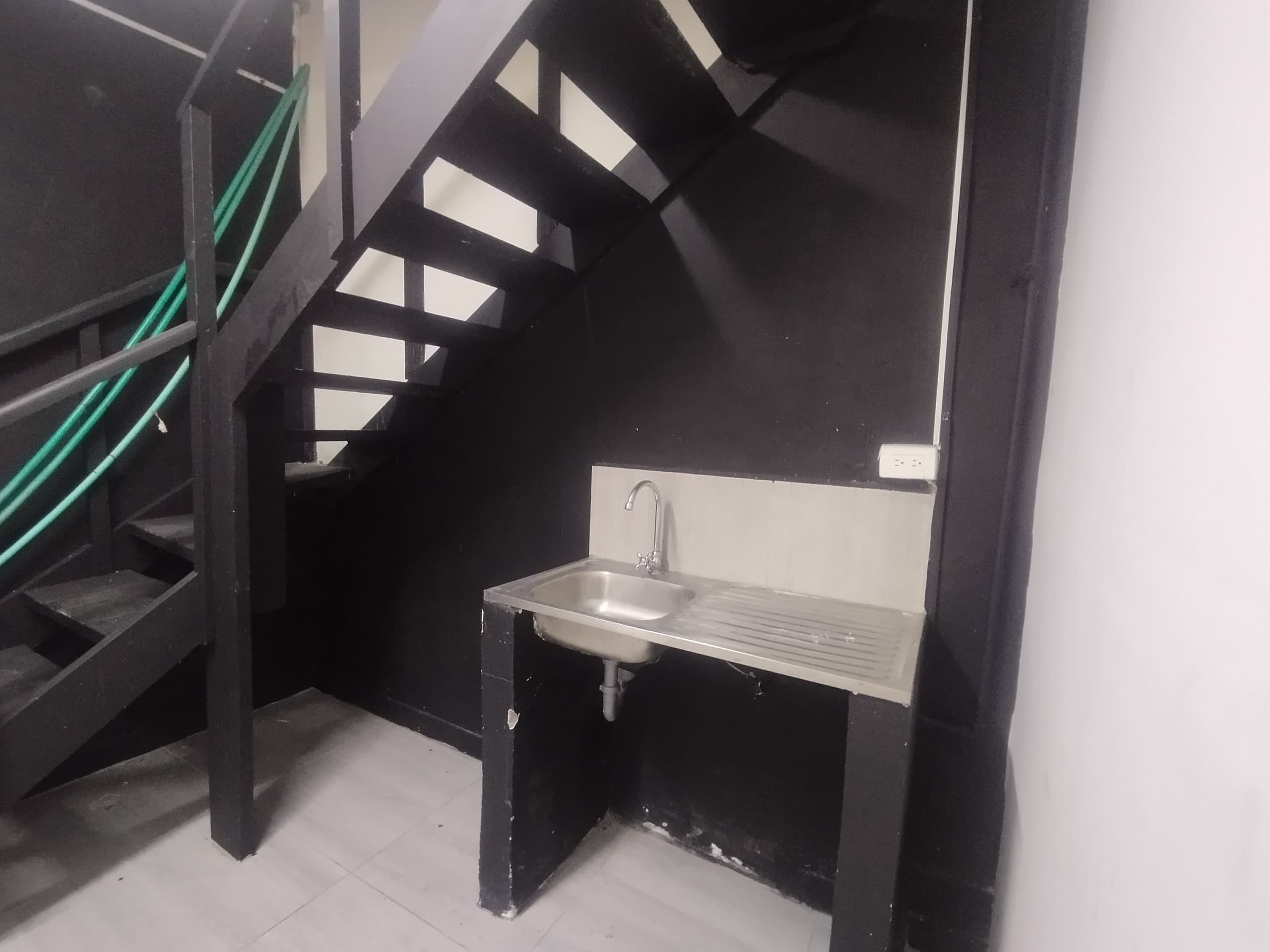 Local en arriendo en Calasanz, La America, Medellín — foto 3 de 12
