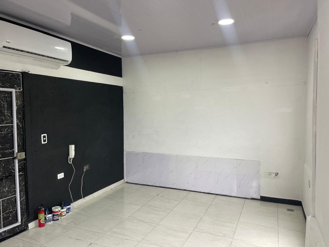 Oficina en arriendo en San Diego, El Poblado, Medellín — foto 1 de 9