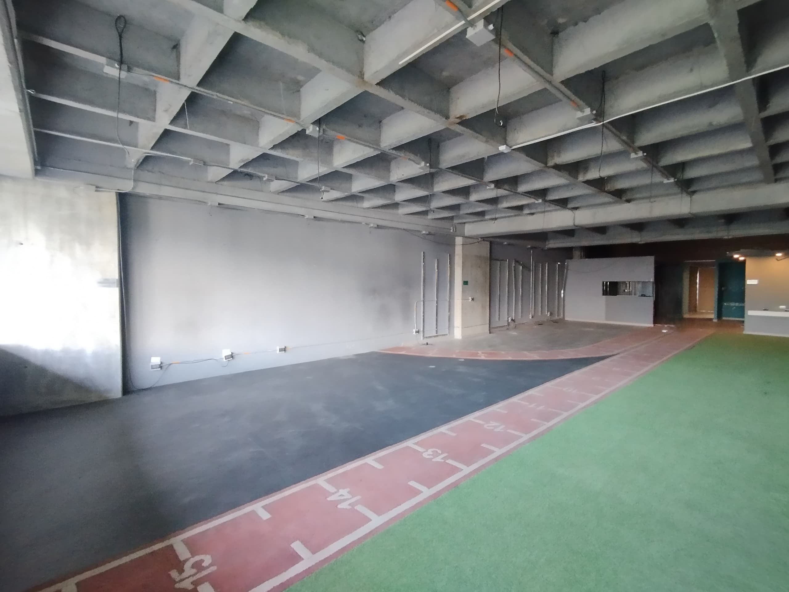 Local en arriendo en Ciudad Del Rio, El Poblado, Medellín — foto 2 de 14