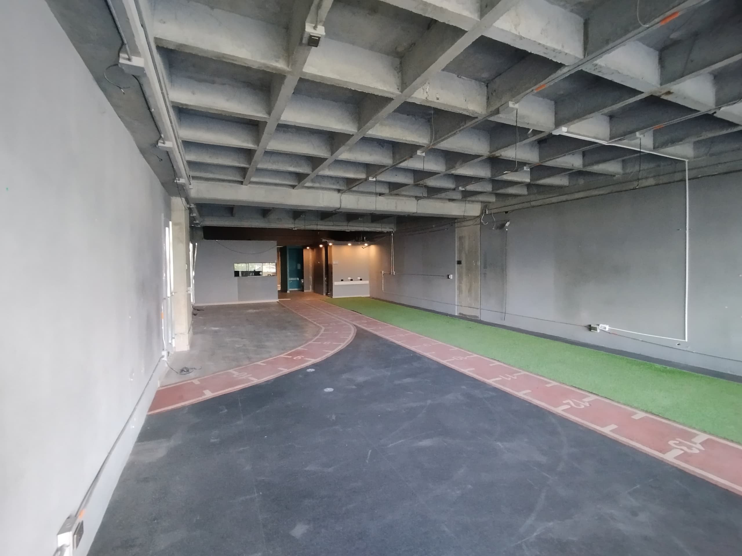 Local en arriendo en Ciudad Del Rio, El Poblado, Medellín — foto 4 de 14