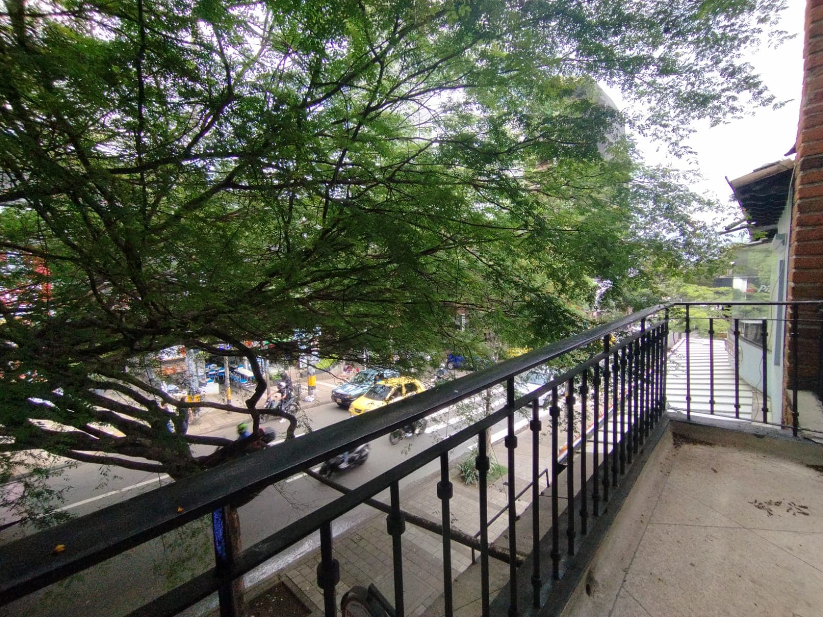 Oficina en arriendo en Provenza, El Poblado, Medellín — foto 1 de 8