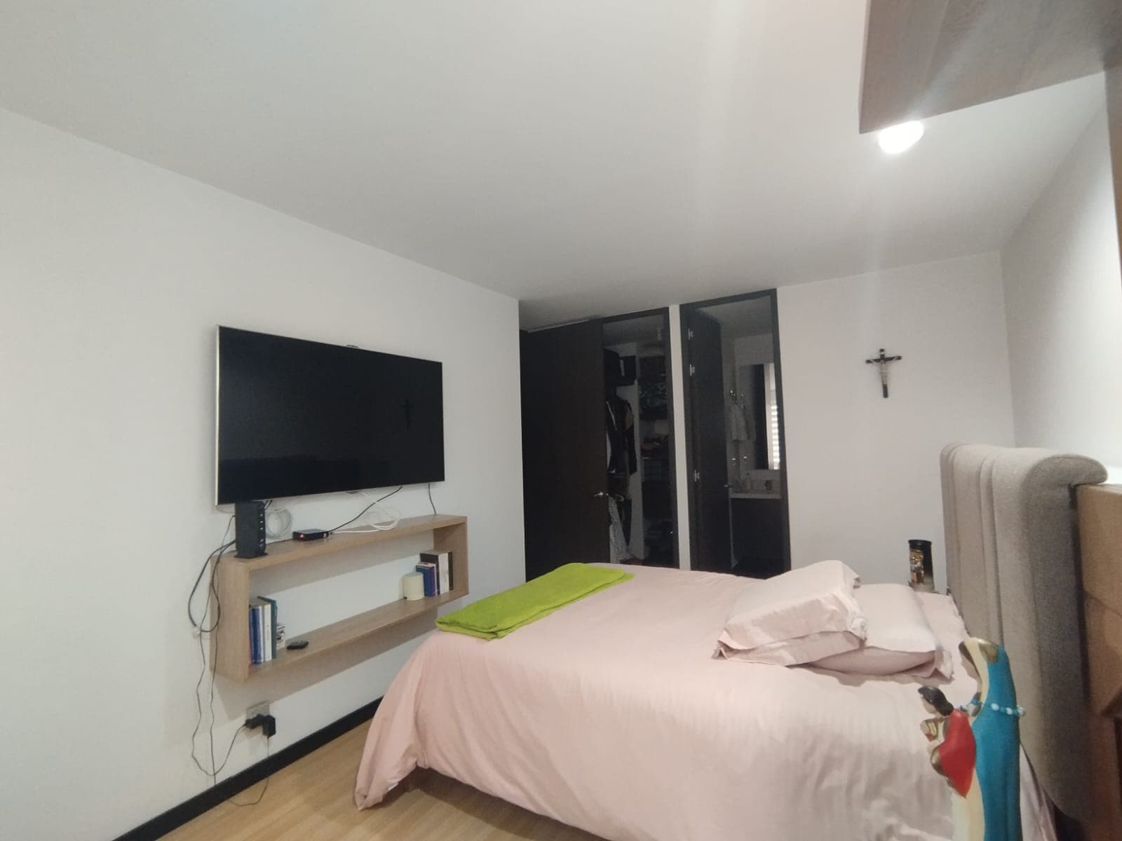 Apartamento en arriendo en Las Lomas, El Poblado, Medellín — foto 3 de 19