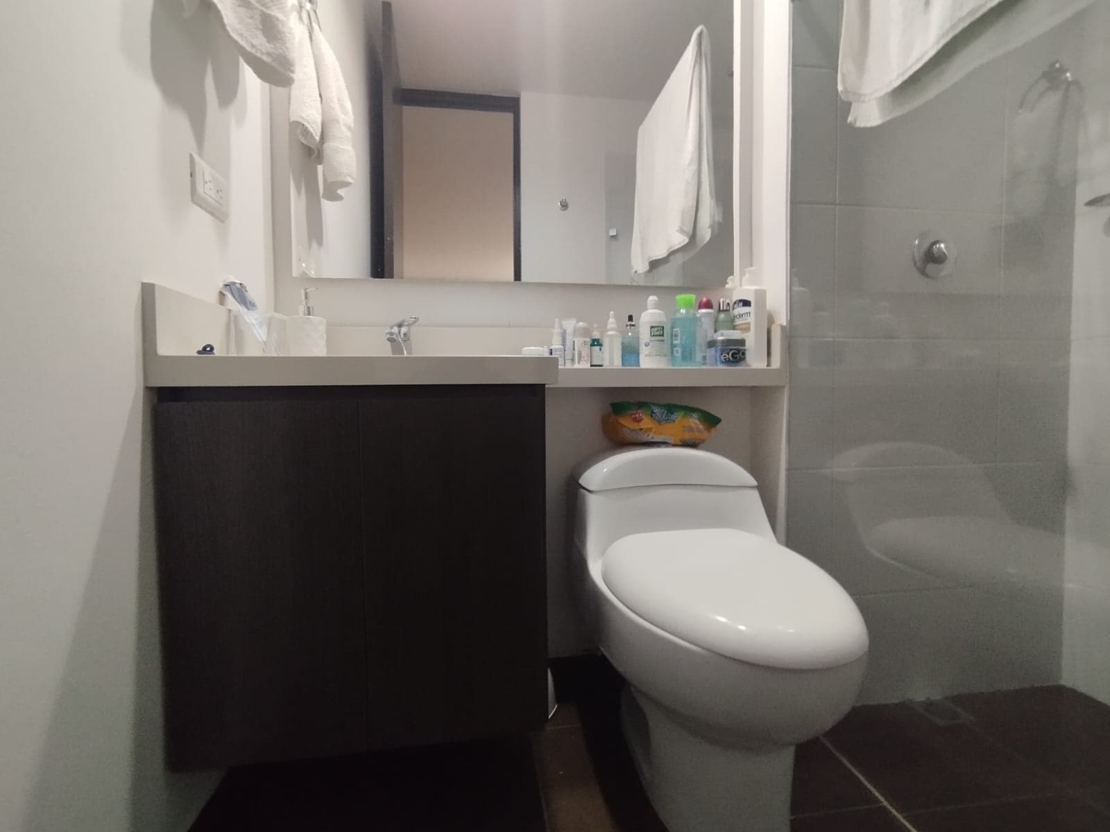 Apartamento en arriendo en Las Lomas, El Poblado, Medellín — foto 4 de 19