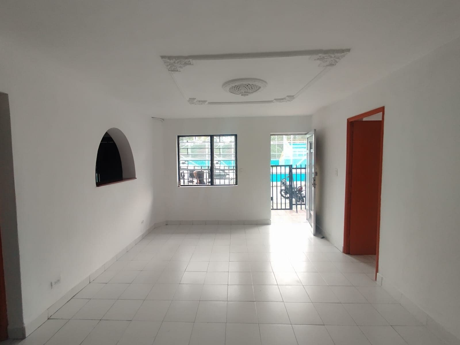 Casa Comercial en arriendo en Santa Fé, Guayabal, Medellín — foto 3 de 17